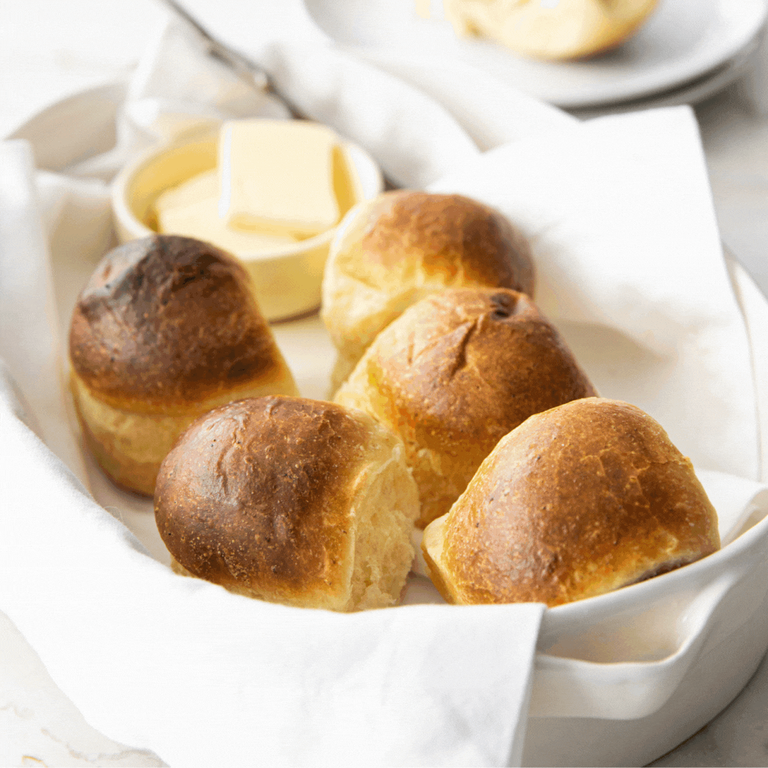 It’s clam chowder and hot French buns weather. 🤭