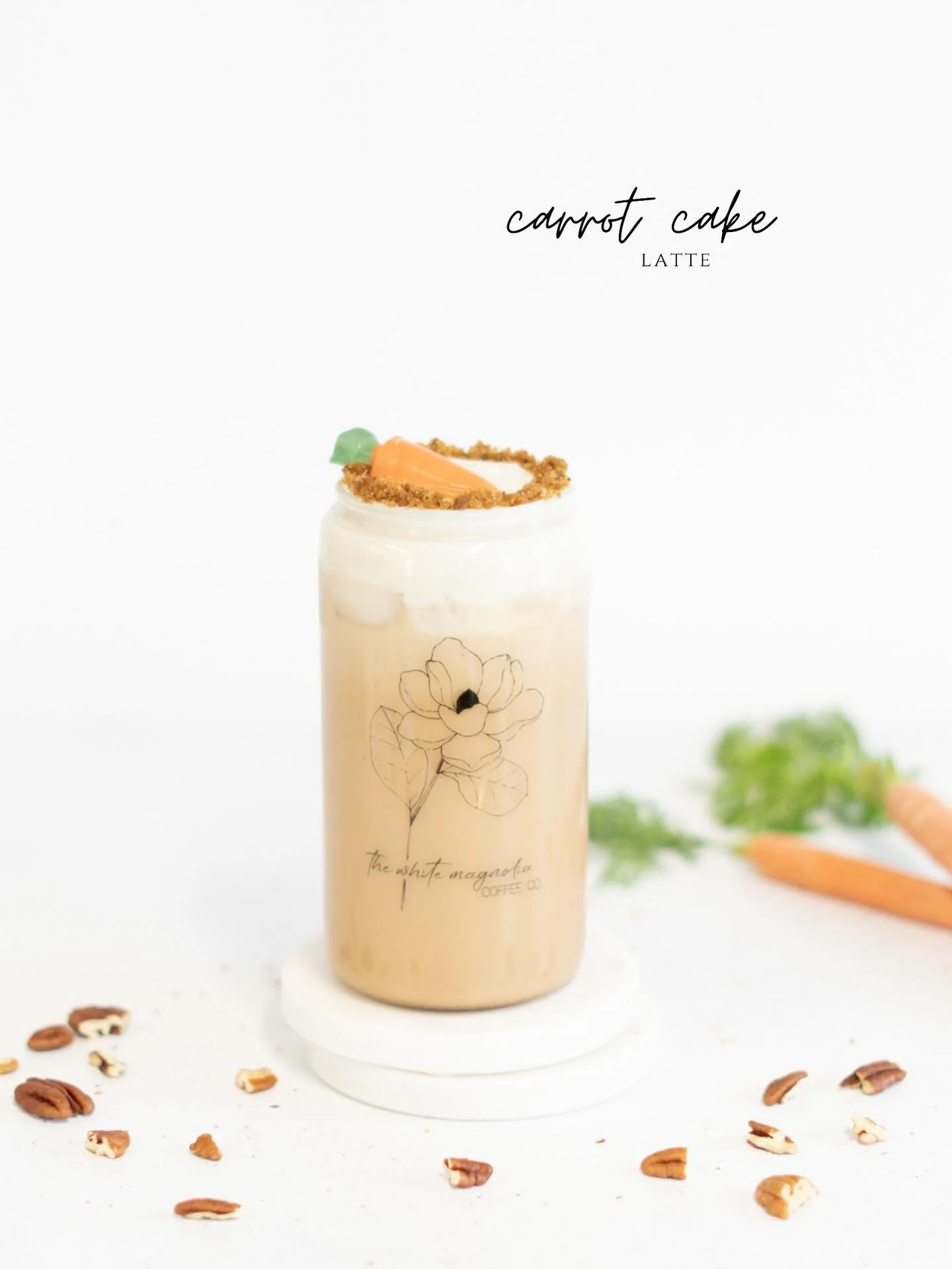 Like your favorite slice of carrot cake, but iced and sippable 🥕
Soft, cozy, and a little indulgent&mdash;topped with a dreamy cream cheese sweet cream layer, a sweet crunchy rim, and the cutest little carrot on top.