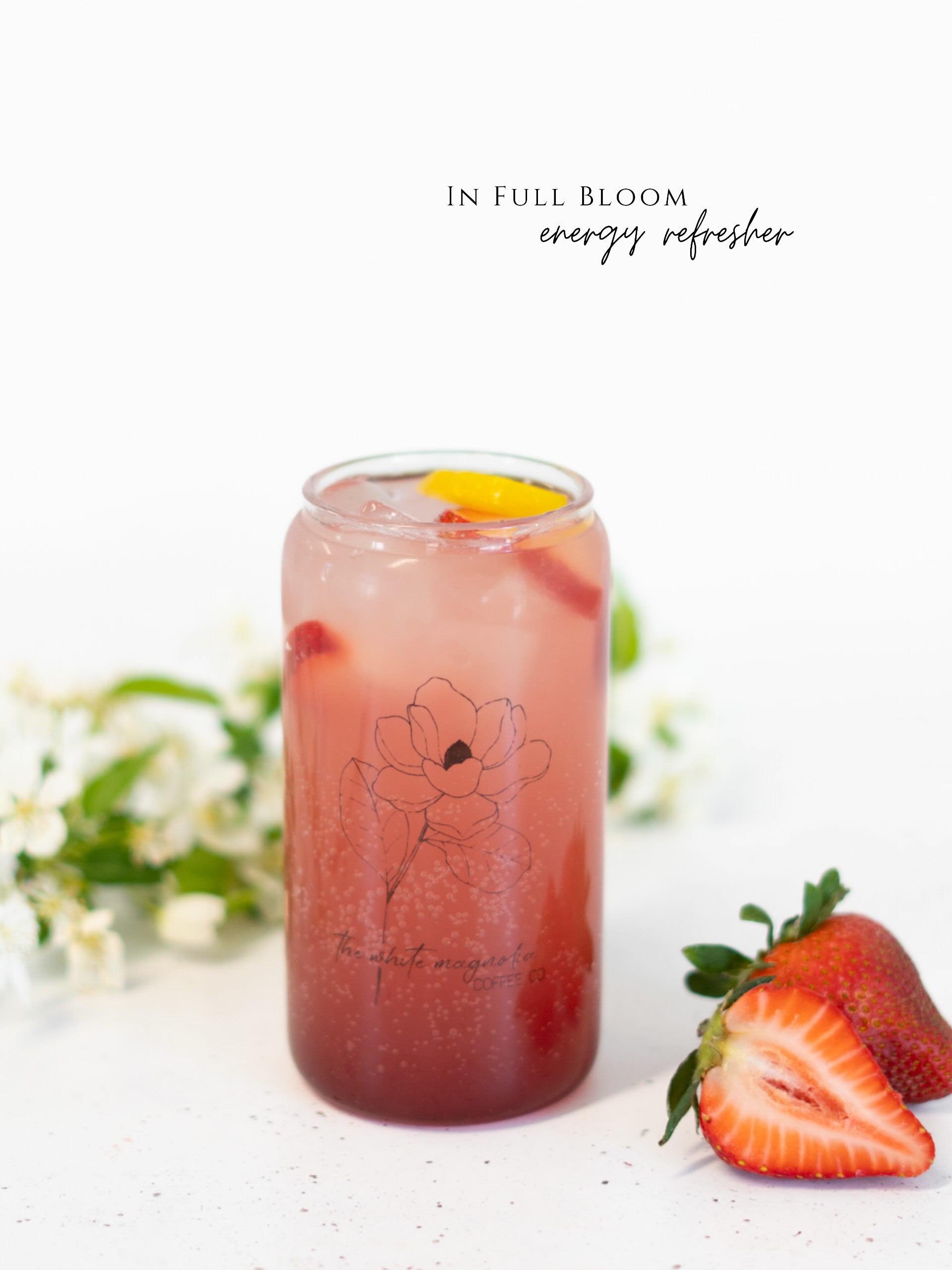 A vibrant energy refresher that tastes like sunshine in a cup. Juicy strawberry and bright lemon come together for a sweet-tart sparkle, rounded out with a smooth hint of coconut for a soft, tropical finish. Powered with natural caffeine for a gentle