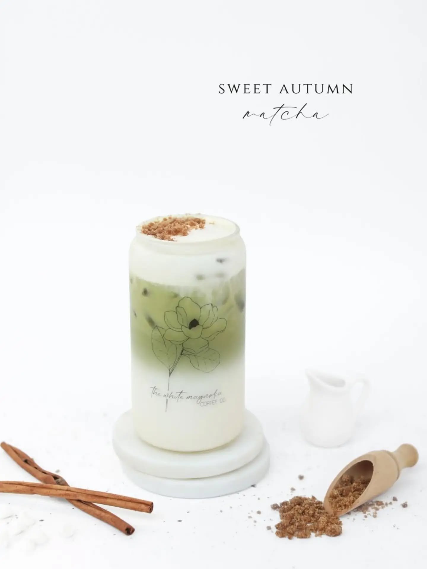 Silky white chocolate, mingled with sweet maple and undertones of warm cinnamon. It&rsquo;s a cozy, comforting drink, perfect for a fall loving green thumb. Enjoy it hot or iced!