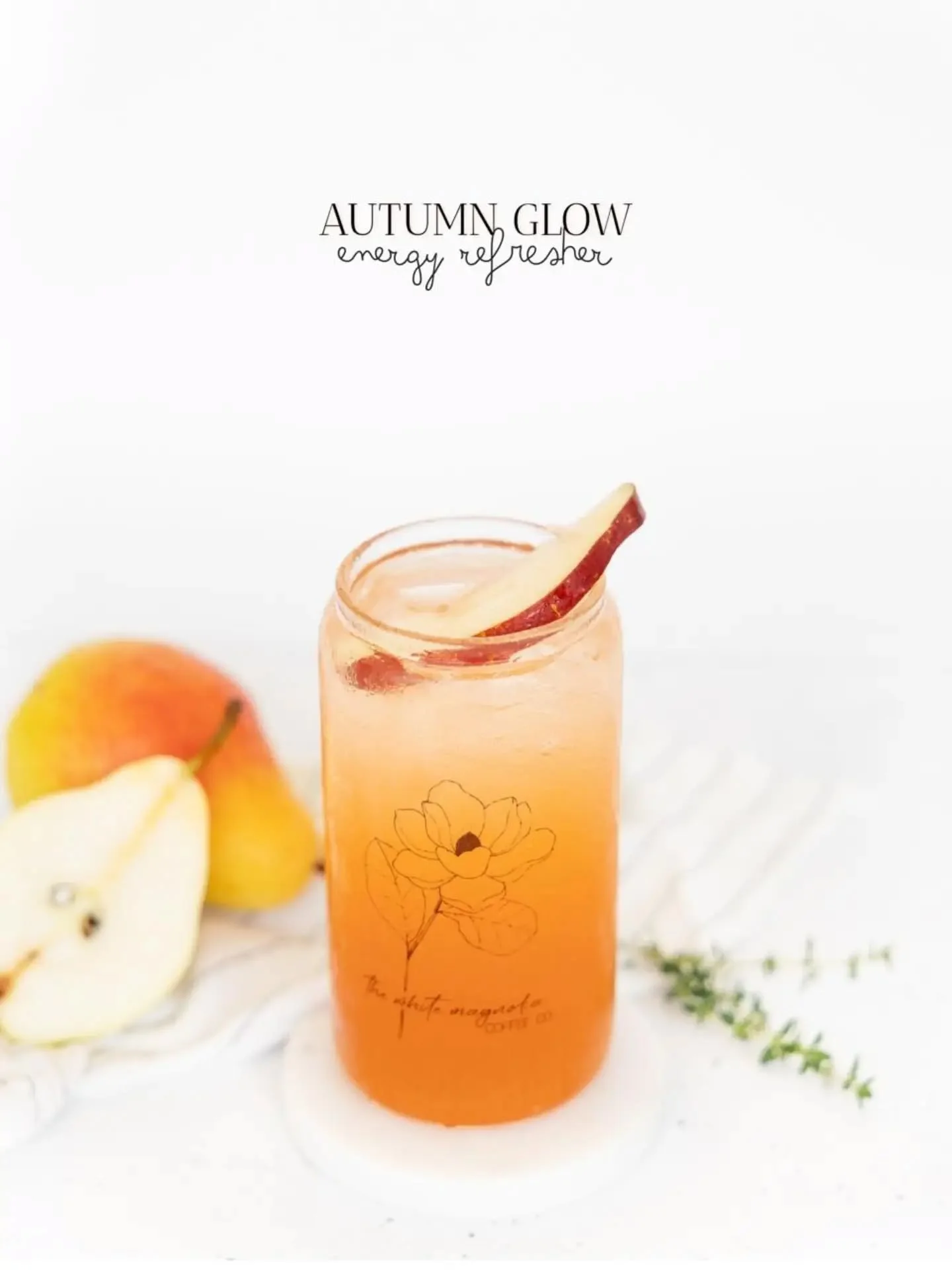 Get a quick perk-up with our new Autumn Glow energy spritzer! A deep, amber-hued sip that feels like a crisp walk through falling leaves. Infused with a clean energy boost from green coffee extract, L-theanine, and B12, it gives you smooth, steady al