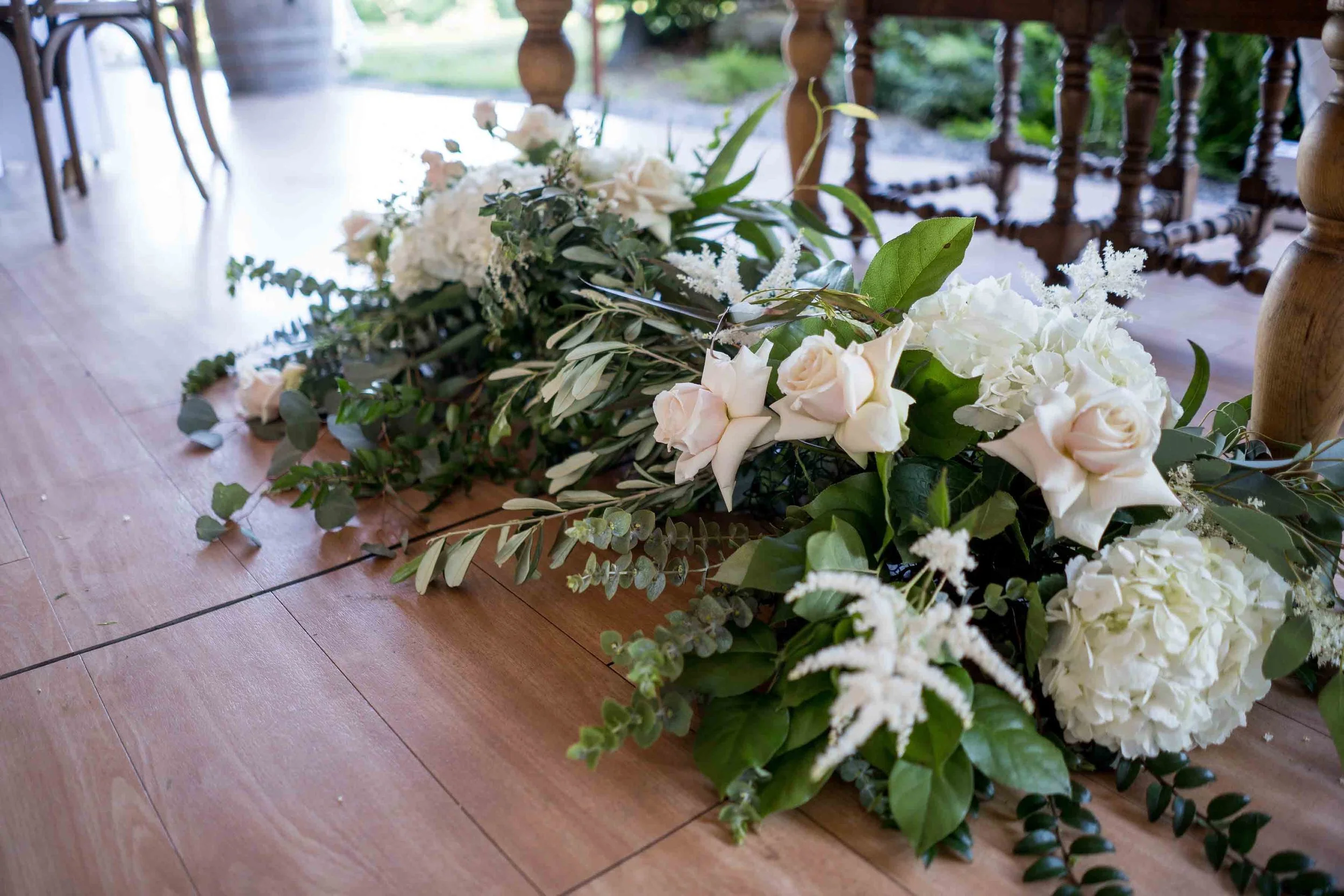 Red-Maple-Vineyard-Wedding-Bow-and-Rose65.jpg