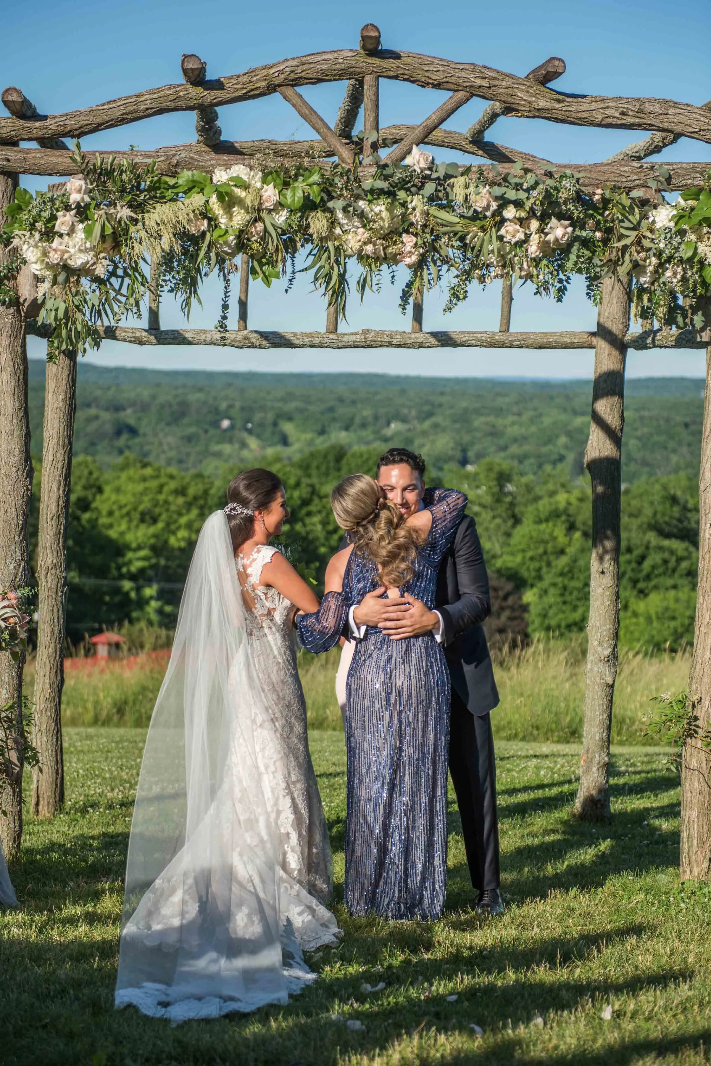 Red-Maple-Vineyard-Wedding-Bow-and-Rose43.jpg