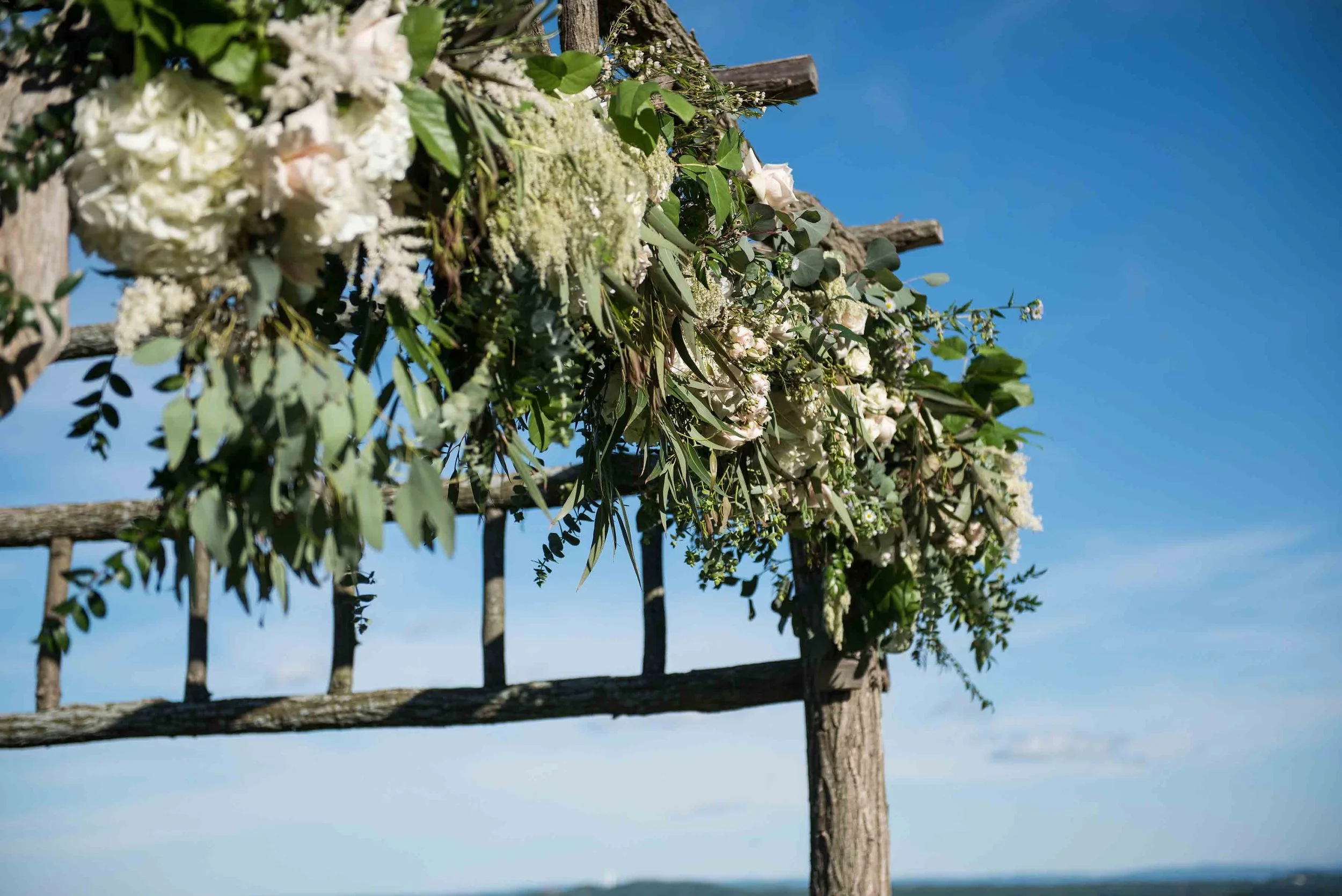 Red-Maple-Vineyard-Wedding-Bow-and-Rose29.jpg