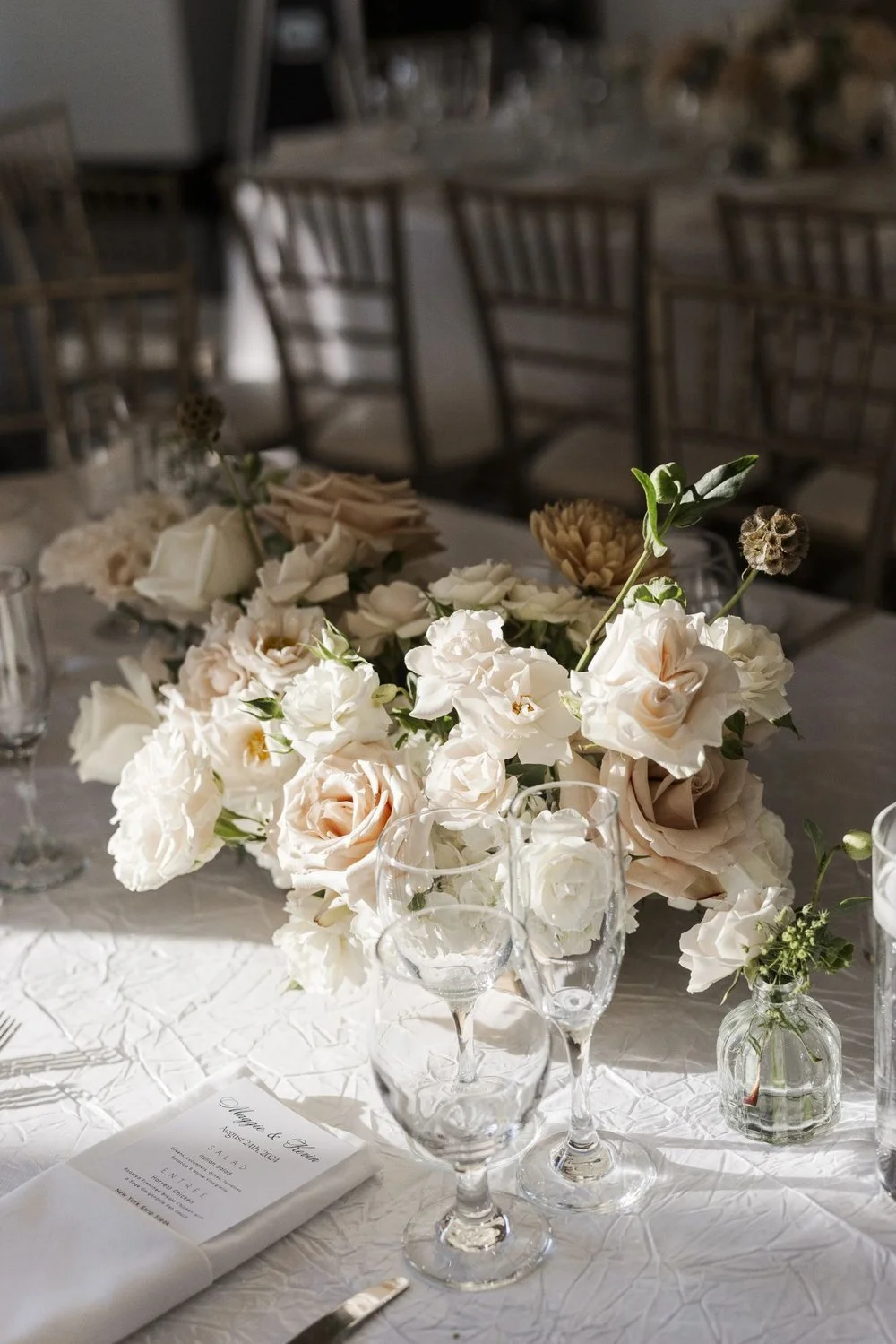 briarcliff-manor-florist-bow-and-rose-wedding-bouquet-greenwich41.jpg