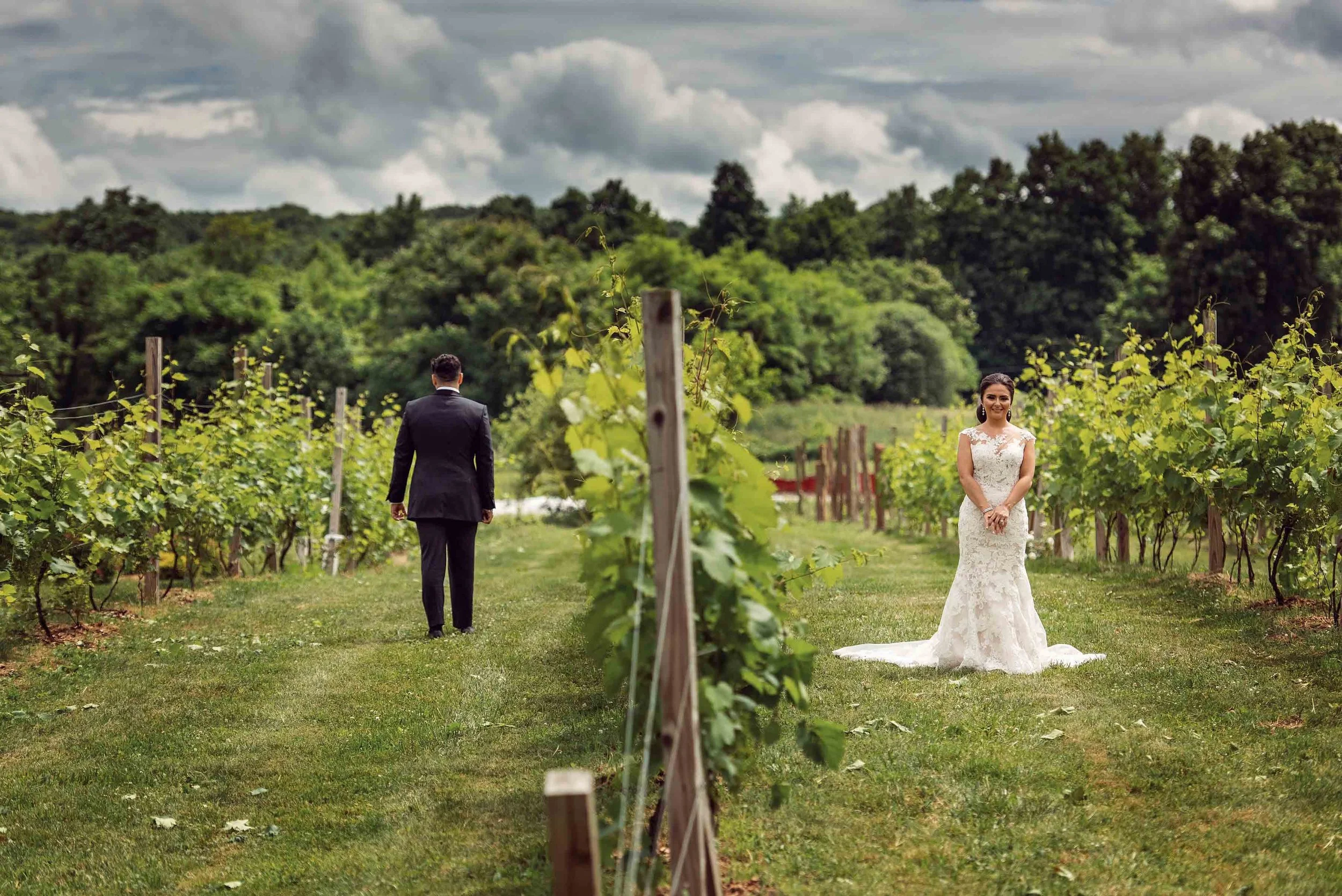 Red-Maple-Vineyard-Wedding-Bow-and-Rose93.jpg