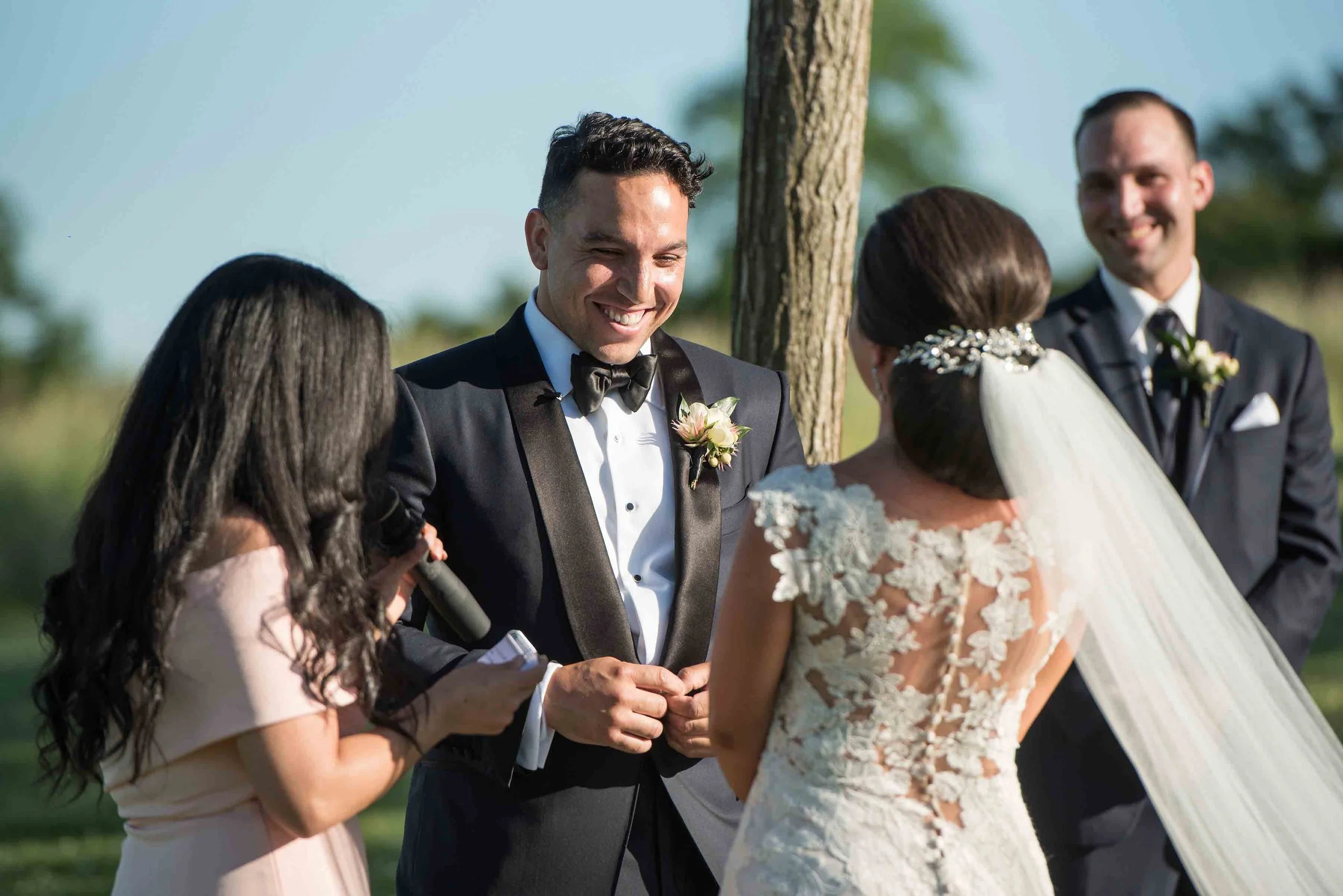 Red-Maple-Vineyard-Wedding-Bow-and-Rose45.jpg