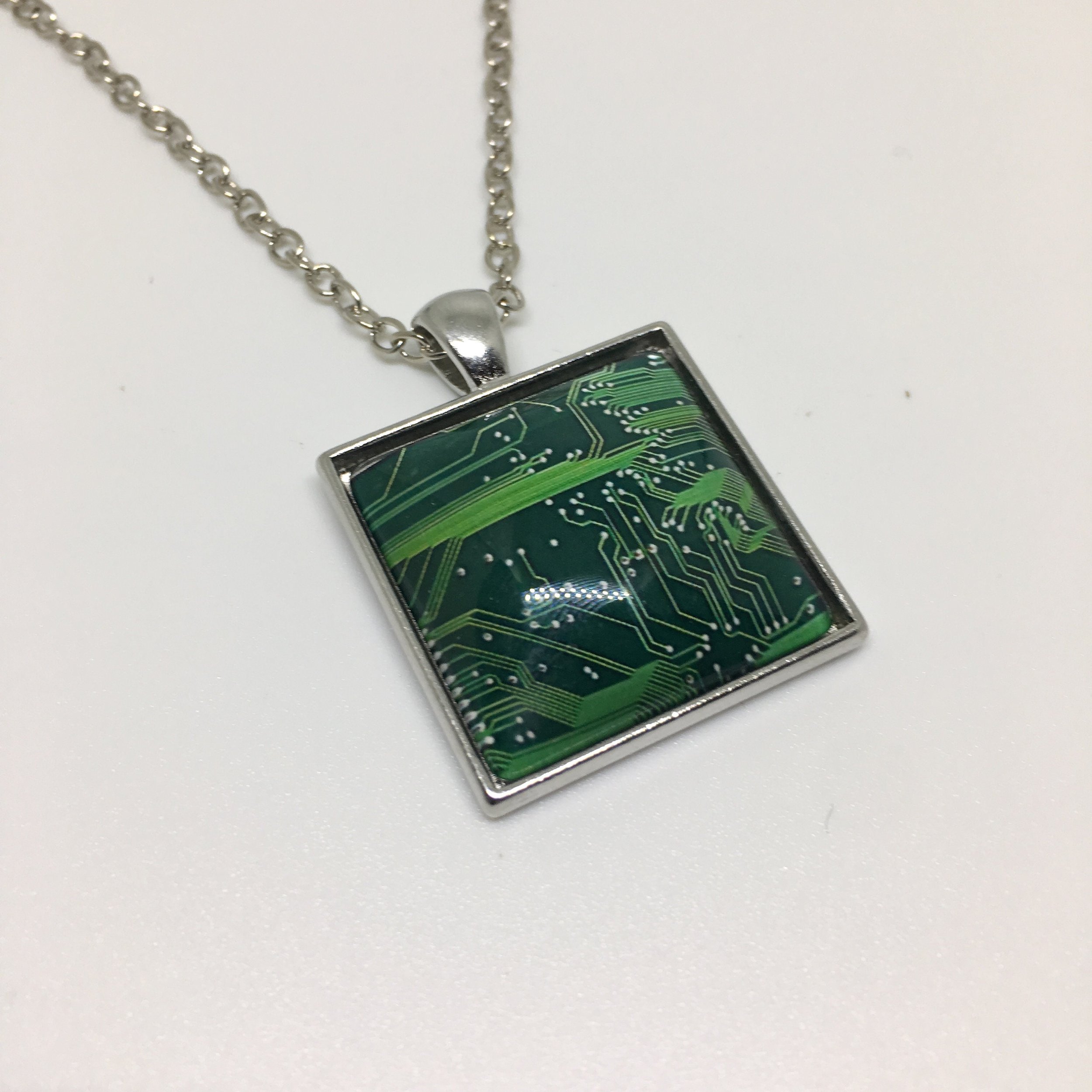 https://i.etsystatic.com/5573902/r/il/f7a66b/2611597904/il_fullxfull.2611597904_pong.jpg