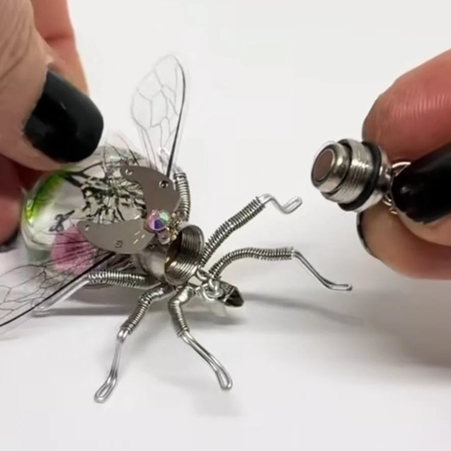 How to change your bug brooch battery