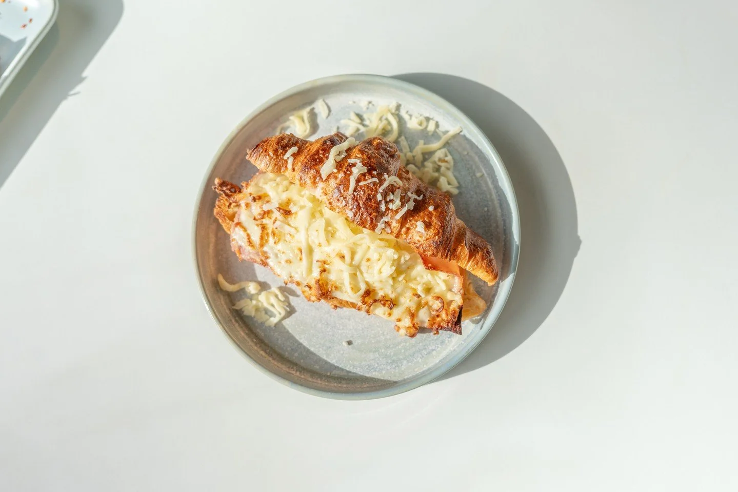 Start your morning right with our delicious NEW breakfast menu 🥞🥓🍳⁠
⁠
Whether you're a sweet-toothed morning person or you prefer something hearty and savoury to kick-start your day, we&rsquo;ve got something to satisfy every craving. ⁠
⁠
Think of