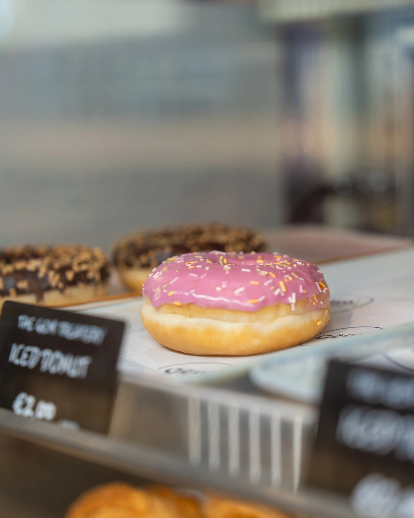 Need a snack? ⁠
Elevate your snack game at The Gem ⬆️⁠
⁠
Whether your mood is calling for a melt in the mouth sweet doughnut 🍩 or a beautifully baked, comforting savoury scone ❤️ we have the perfect bite waiting for you. ⁠
⁠
Pull up a chair and tuck