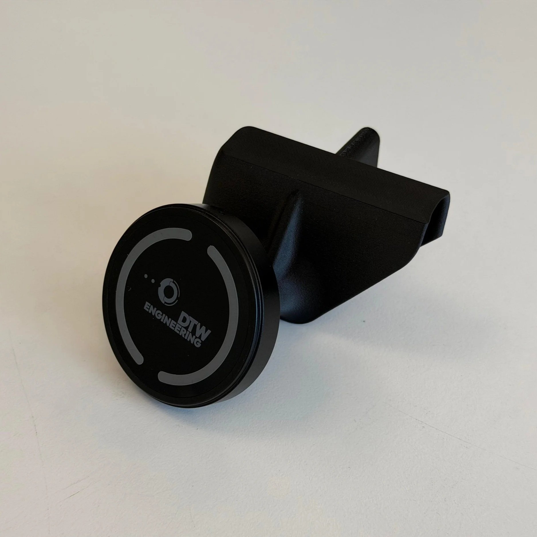 Smartphonehalter+Porsche+991+Handyhalter+DTW+Engineering+7.jpg