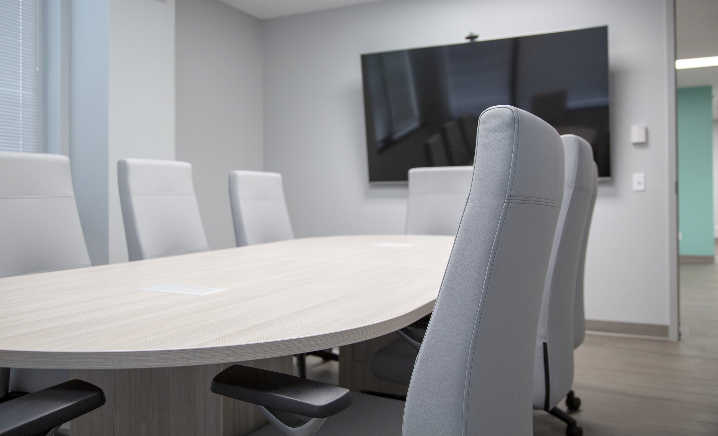 MIMIT - CONFERENCE ROOM - CLOSE UP.jpg