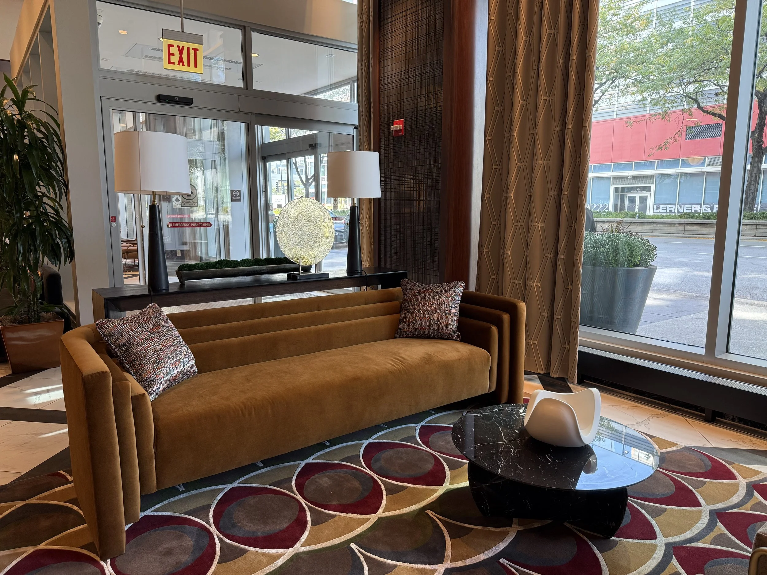 HILTON - LOUNGE - ANDERSON SOFA, CORAL TABLE - RECEPTION 2.jpeg