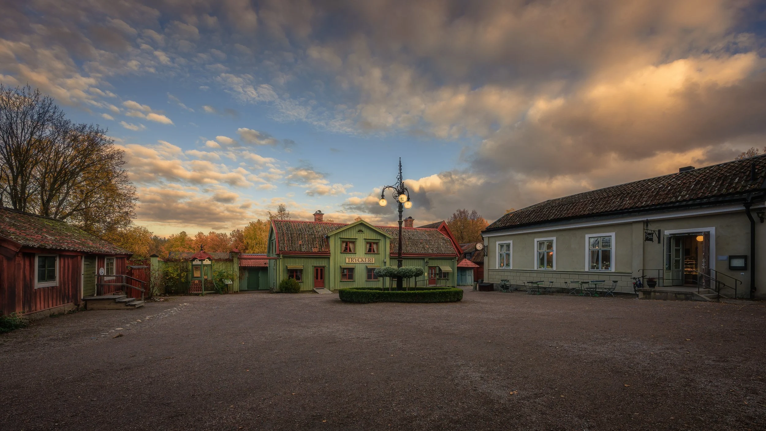 Vallby open air museum, Västerås, 1/80 sec at f / 9 ISO 100, 14 mm