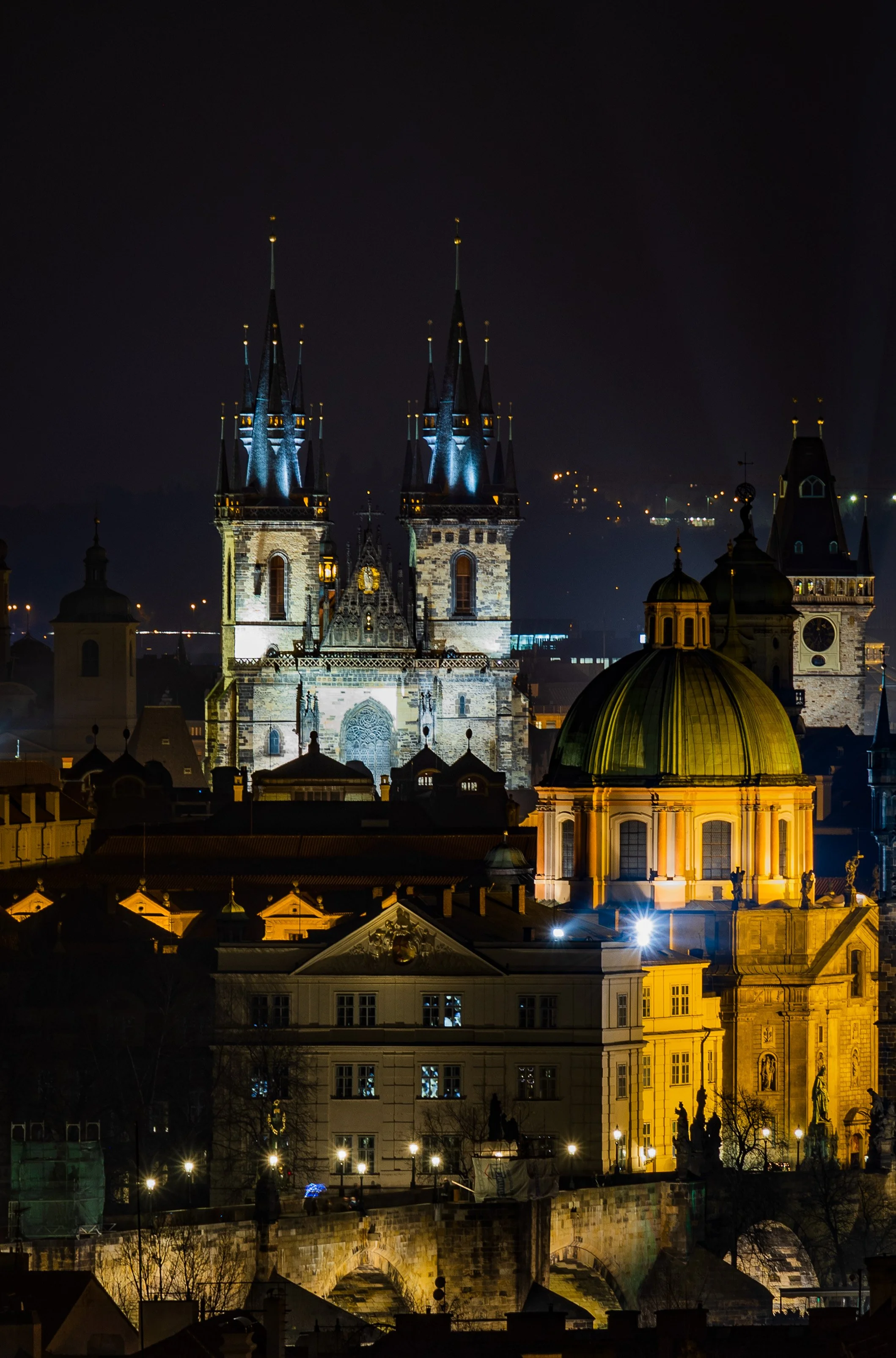 Church, Prague, 15 sec at f / 11, ISO 200, 222 mm