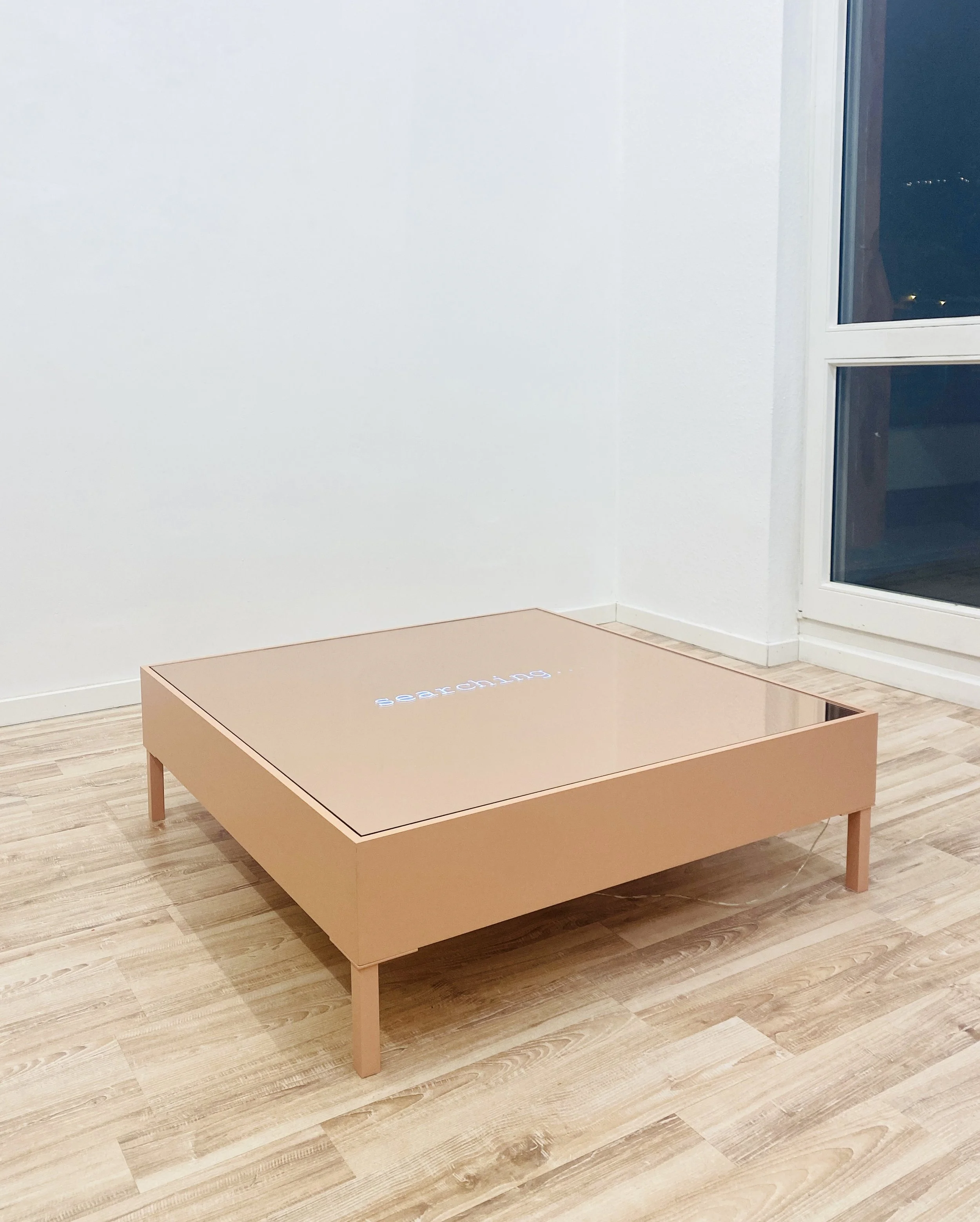 searching...(mit Füßen) 2-2025.jpg