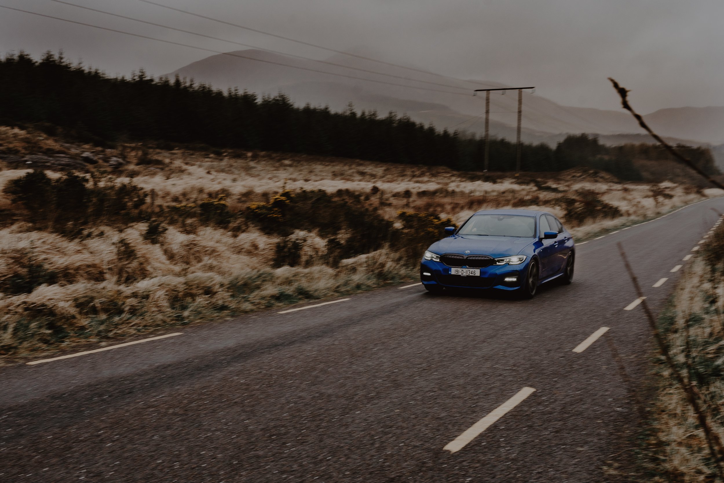 VOUS_BMW330i_6 2.jpg