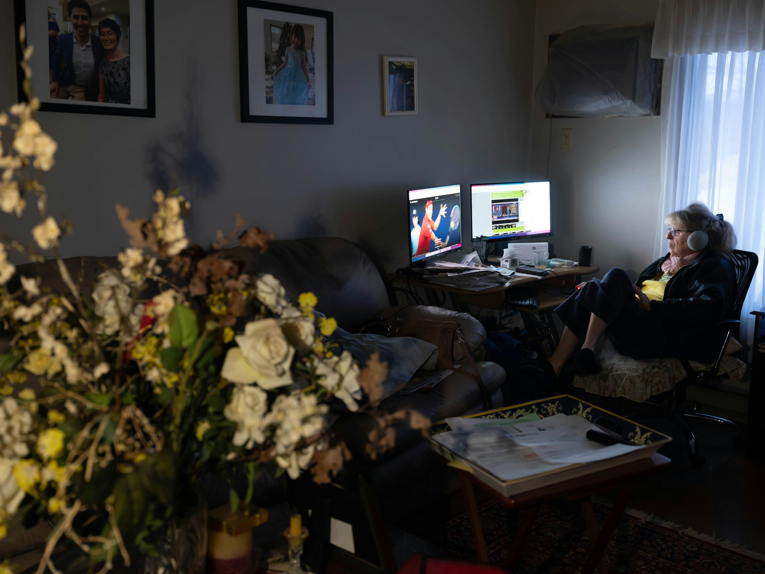 My Loved One with Dementia Watches TV All Day: What Can I Do?