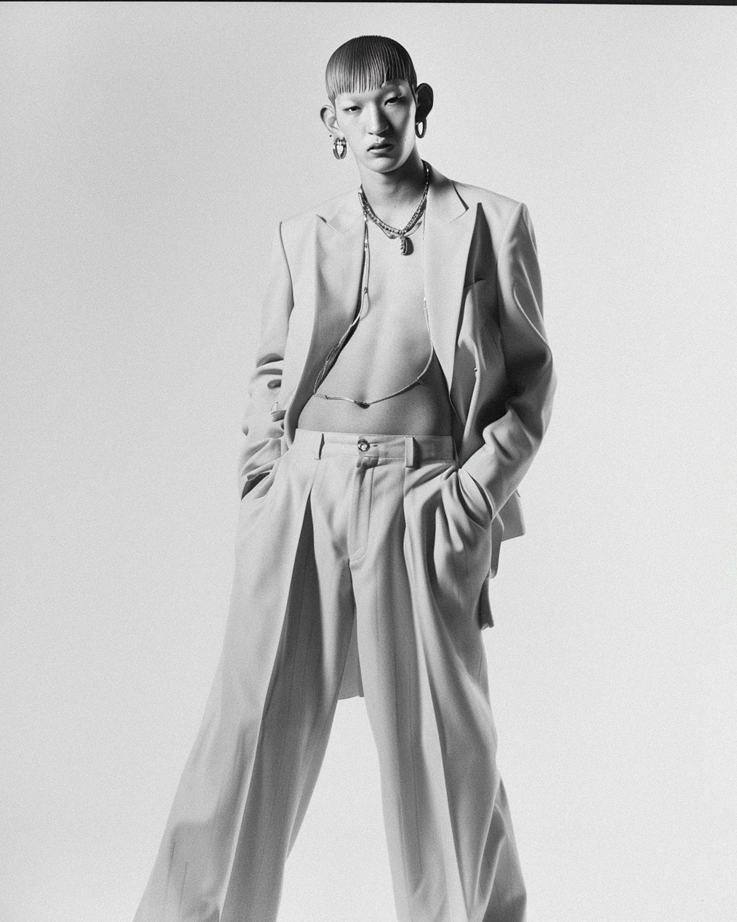 Noir et blanc 🤍 

@coloniiworld @hungcolonii 

#colonii #coloniiworld #coloniiavatars #hungcolonii #coloniimuse #virtualmodels #fashionweek #fashionmodels #digitalstyle #virtualfashion 
#genz
#3dfashion
#avatarcampaigns #tiktok