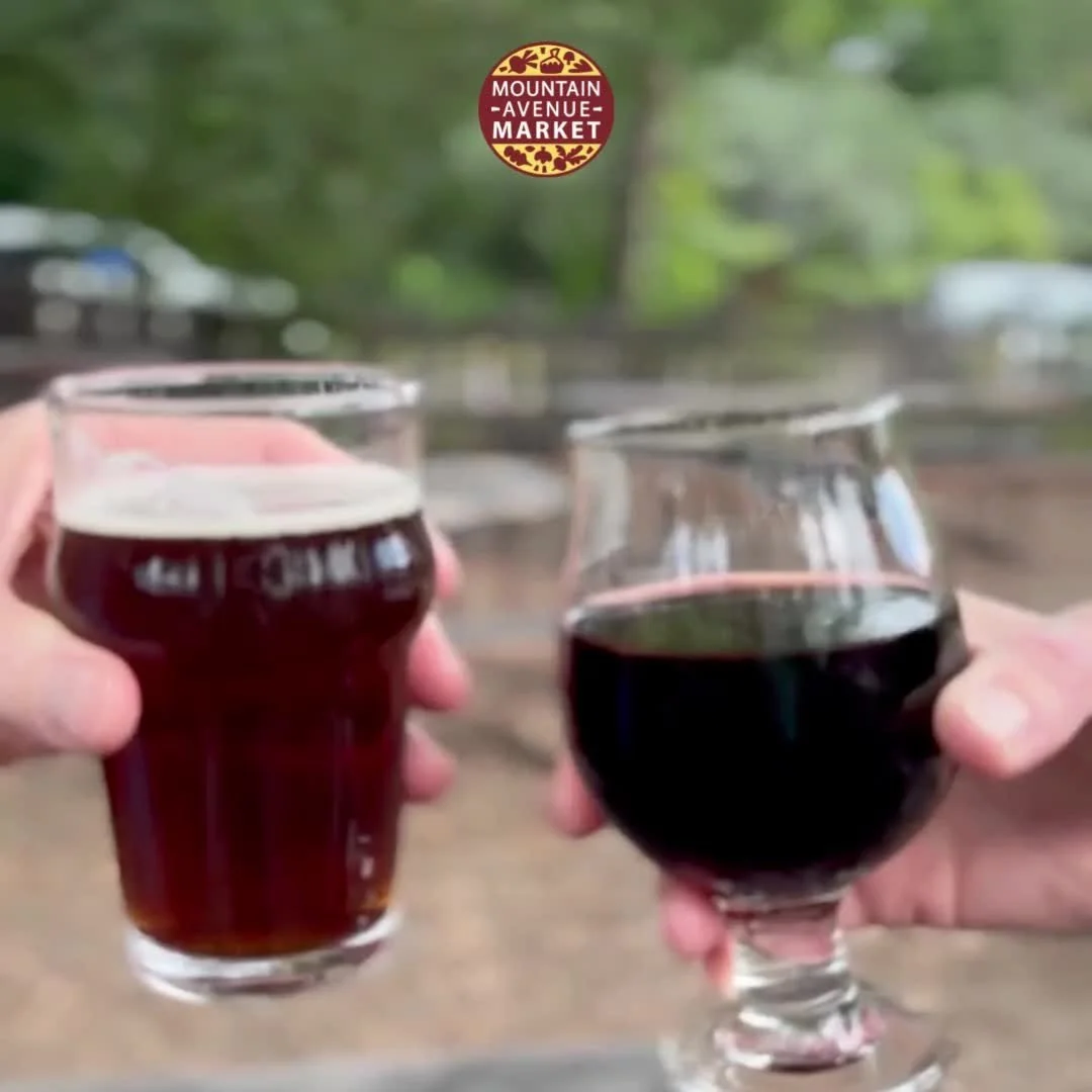π»See you Sunday for happy hour @stodgybrewing ! Join us from 2-5PM to chat with members of our board of directors about all the activity happening with the co-op these days! All are welcome, so bring a friend for beer specials, new connections and g