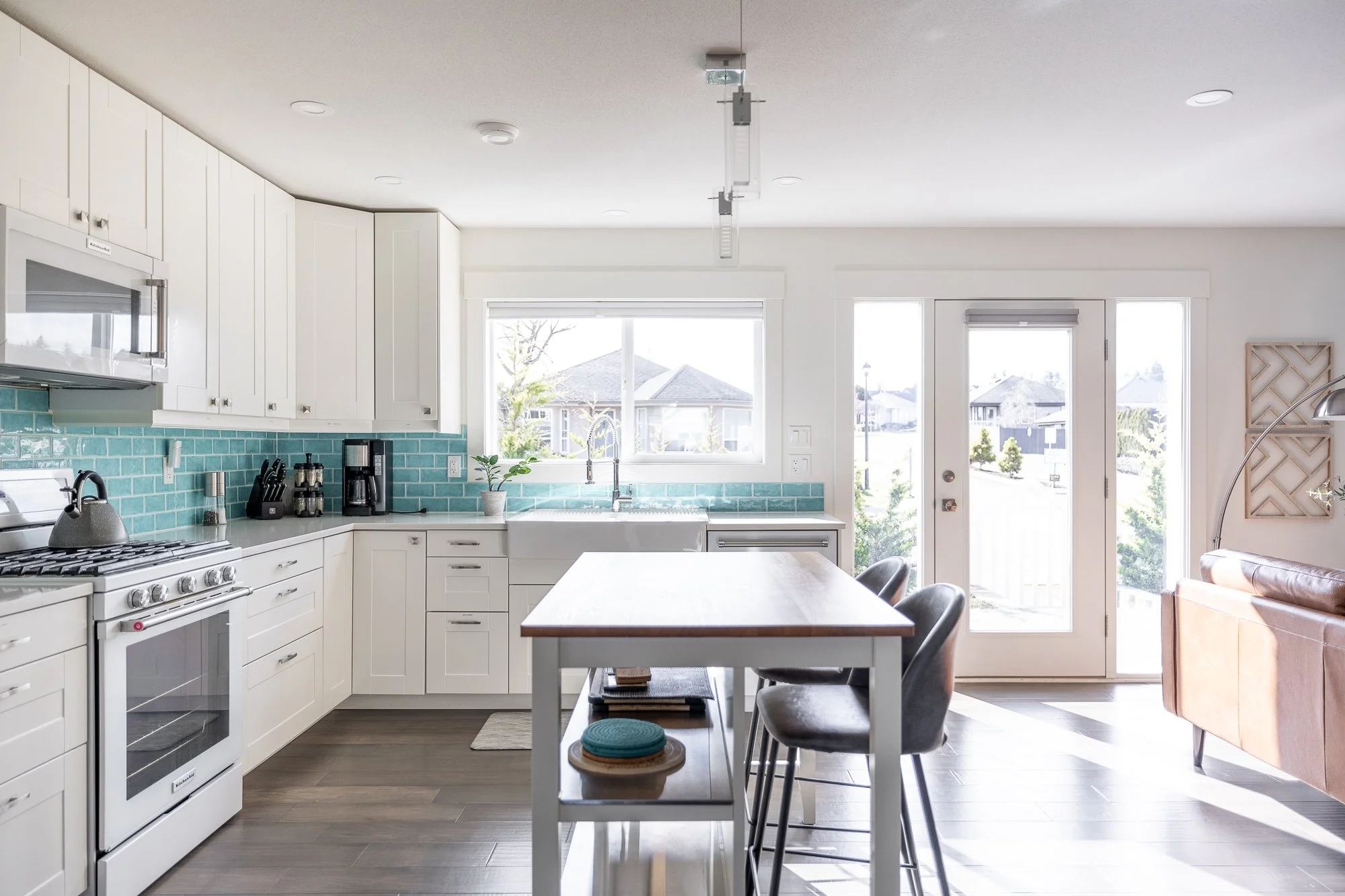 821_Stanhope_Road-1.jpg