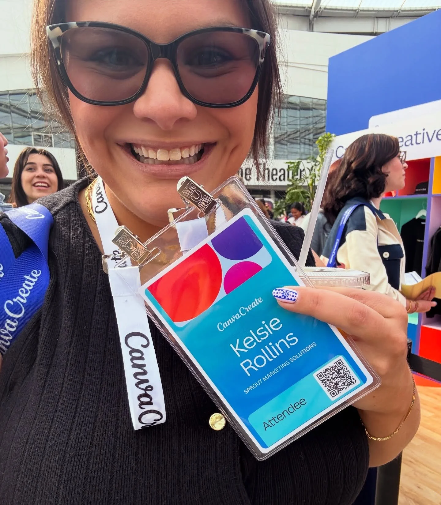 Your girls are here ✨ 

Get ready to hear a big announcement from @techwithbecca &amp; myself. 

We&rsquo;re brining something pretty great to all our fellow business owners and you might have guessed, it involves @canva 

Who wants to hear what we&r