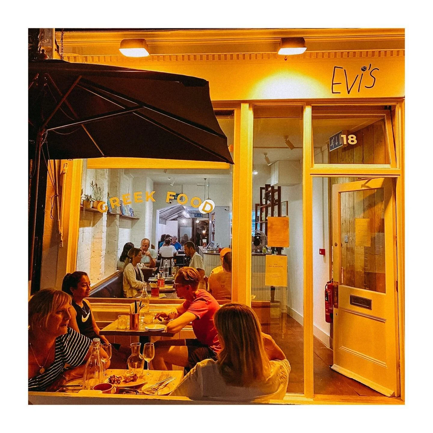 evi-s-neighbourhood-greek-restaurant-east-dulwich