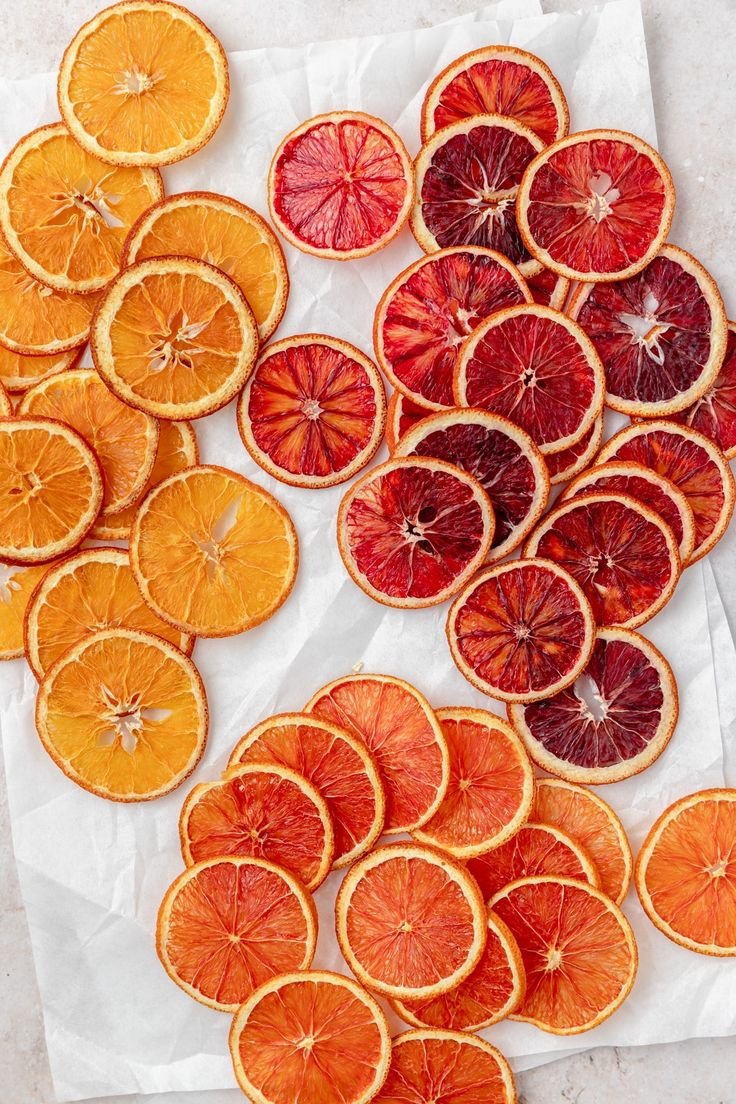 How to Dry Orange Slices in the Oven.jpeg