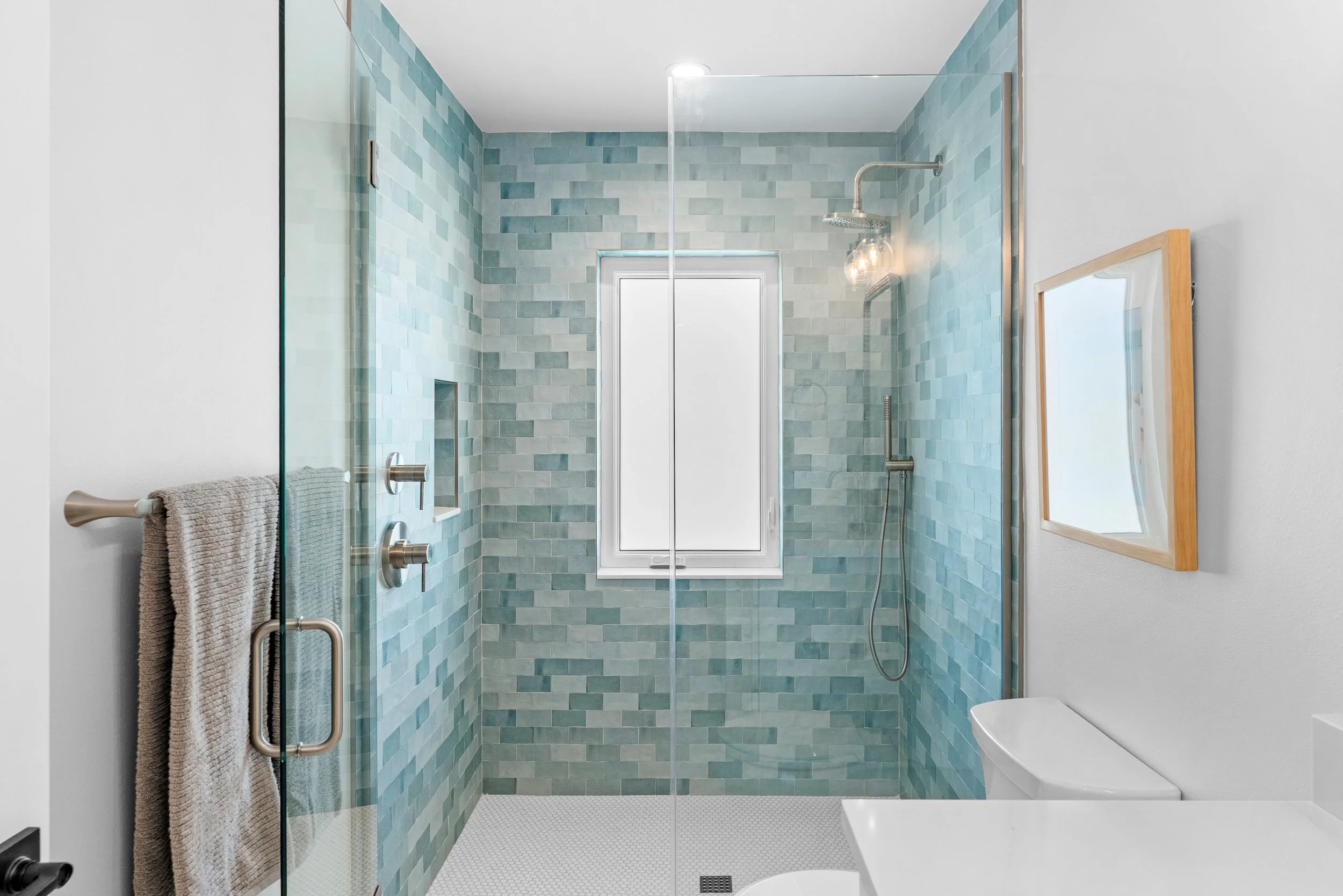 Shower Tile Combos We’ll Never Get Tired Of