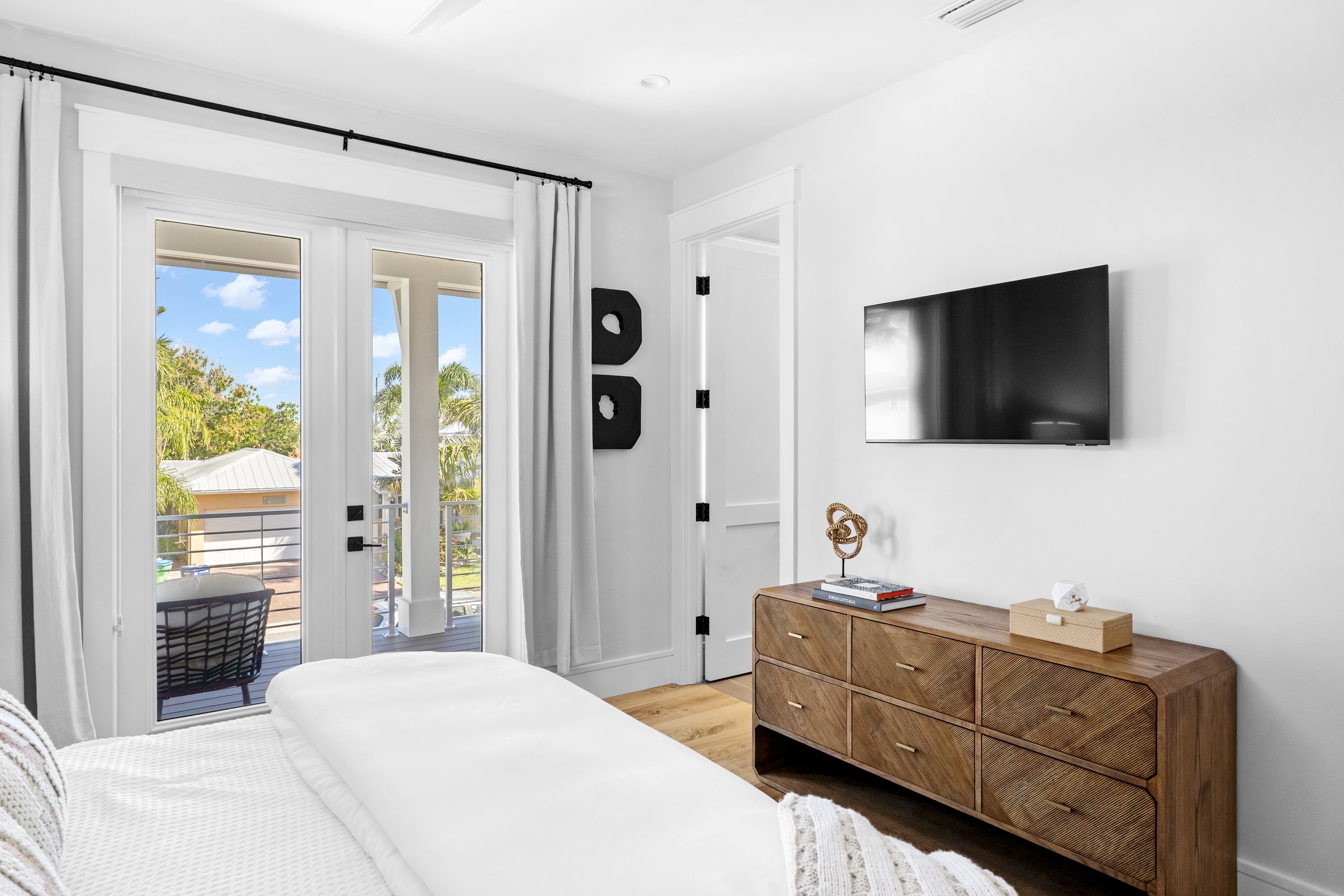 110-print-HSH Collective 303 55th Street-54.JPG