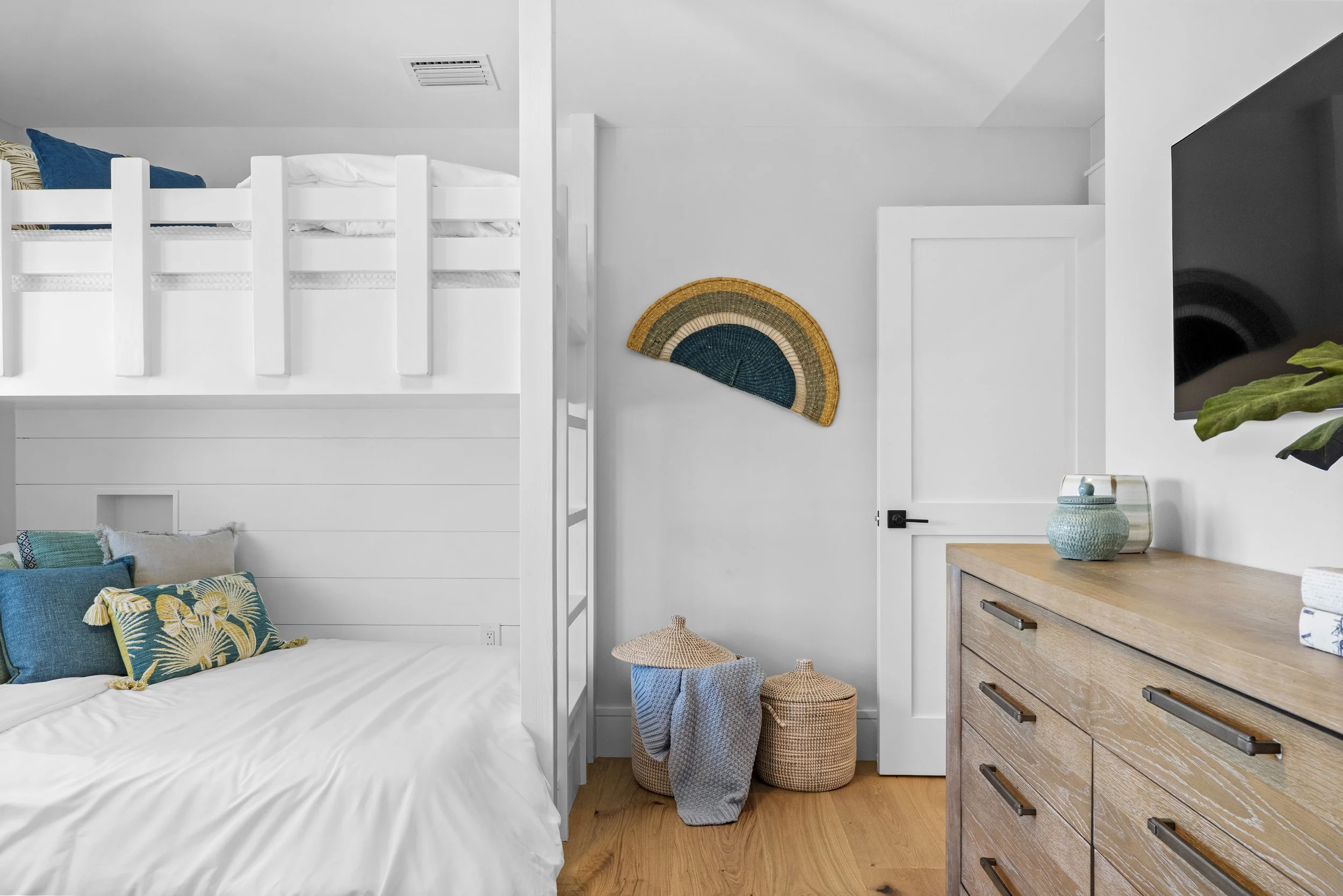 155-print-HSH Collective 303 55th Street-106.JPG