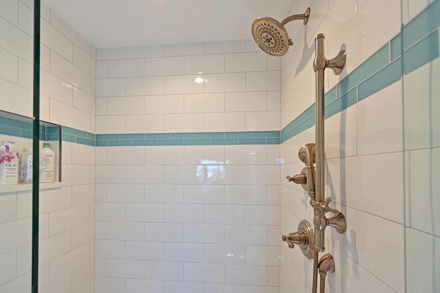 214 Pine Avenue Holmes Beach-large-046-028-DSC 3172-1500x1000-72dpi.jpg