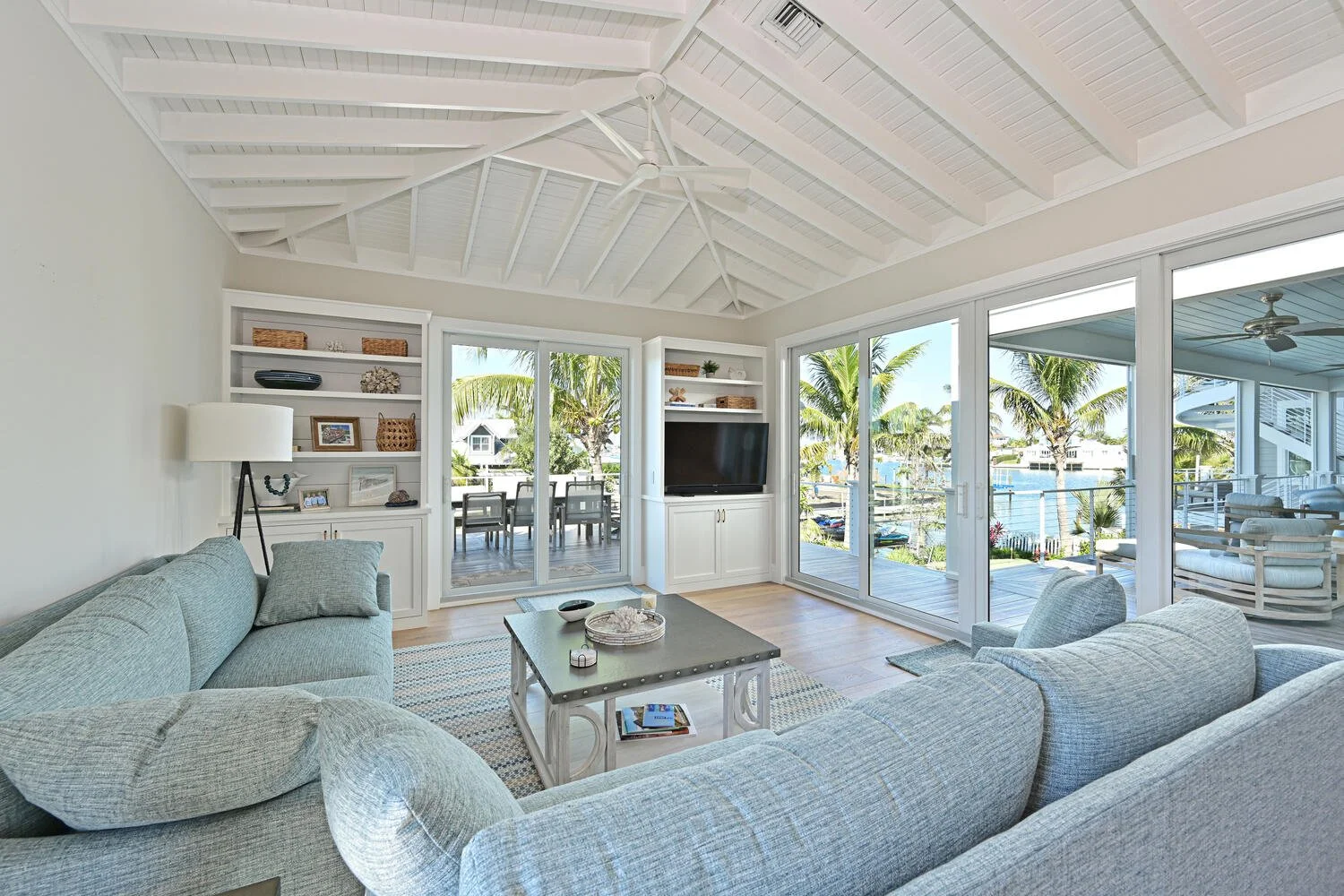 214 Pine Avenue Holmes Beach-large-024-020-DSC 2997-1500x1000-72dpi.jpg