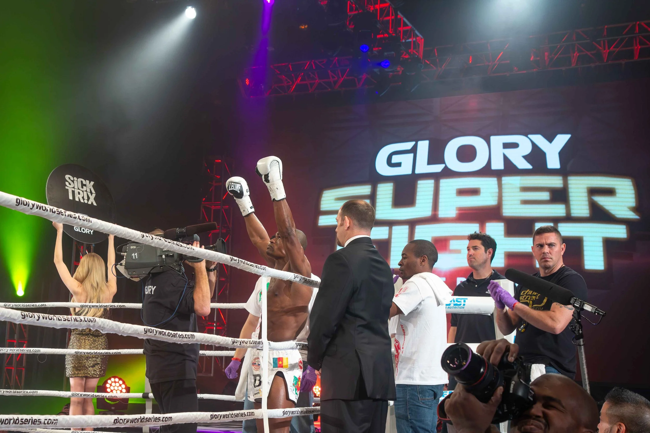 ZPG-Sports-Glory 12 MSG-2013-01-Web.jpg