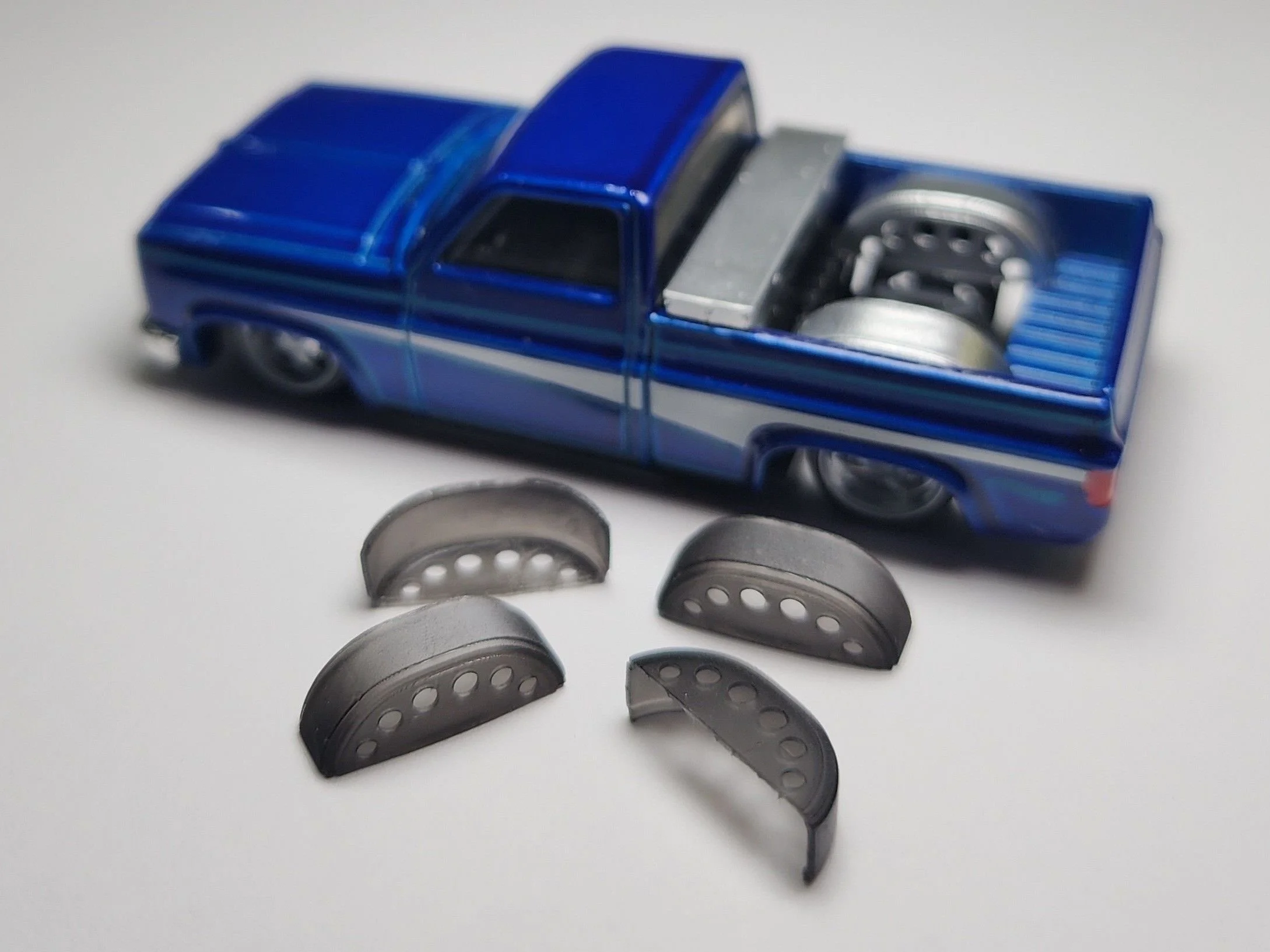 Pickups Bed Wheel Tubs - Regular