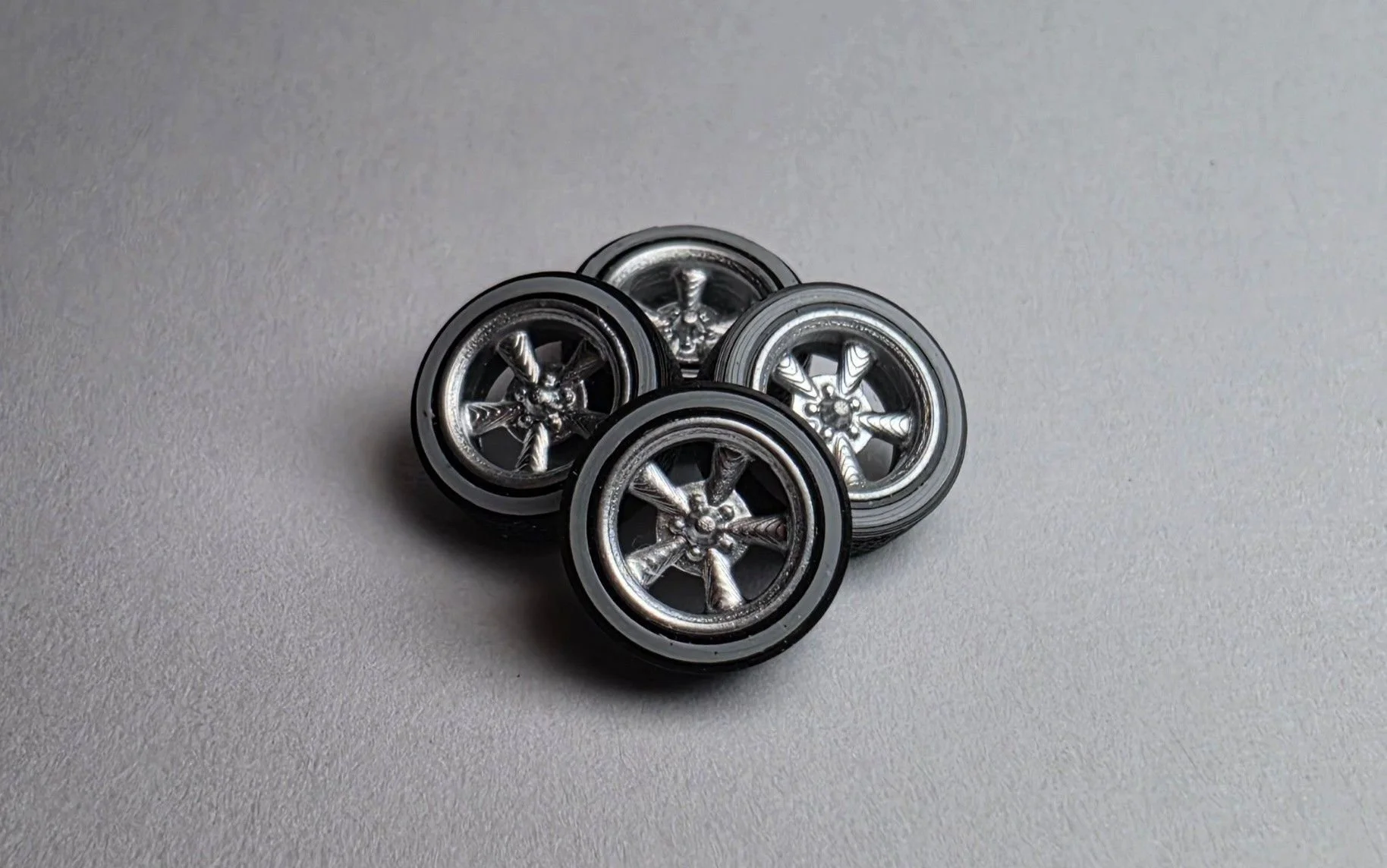 Supremes/Cragars Chrome with Whitewalls 10.5mm