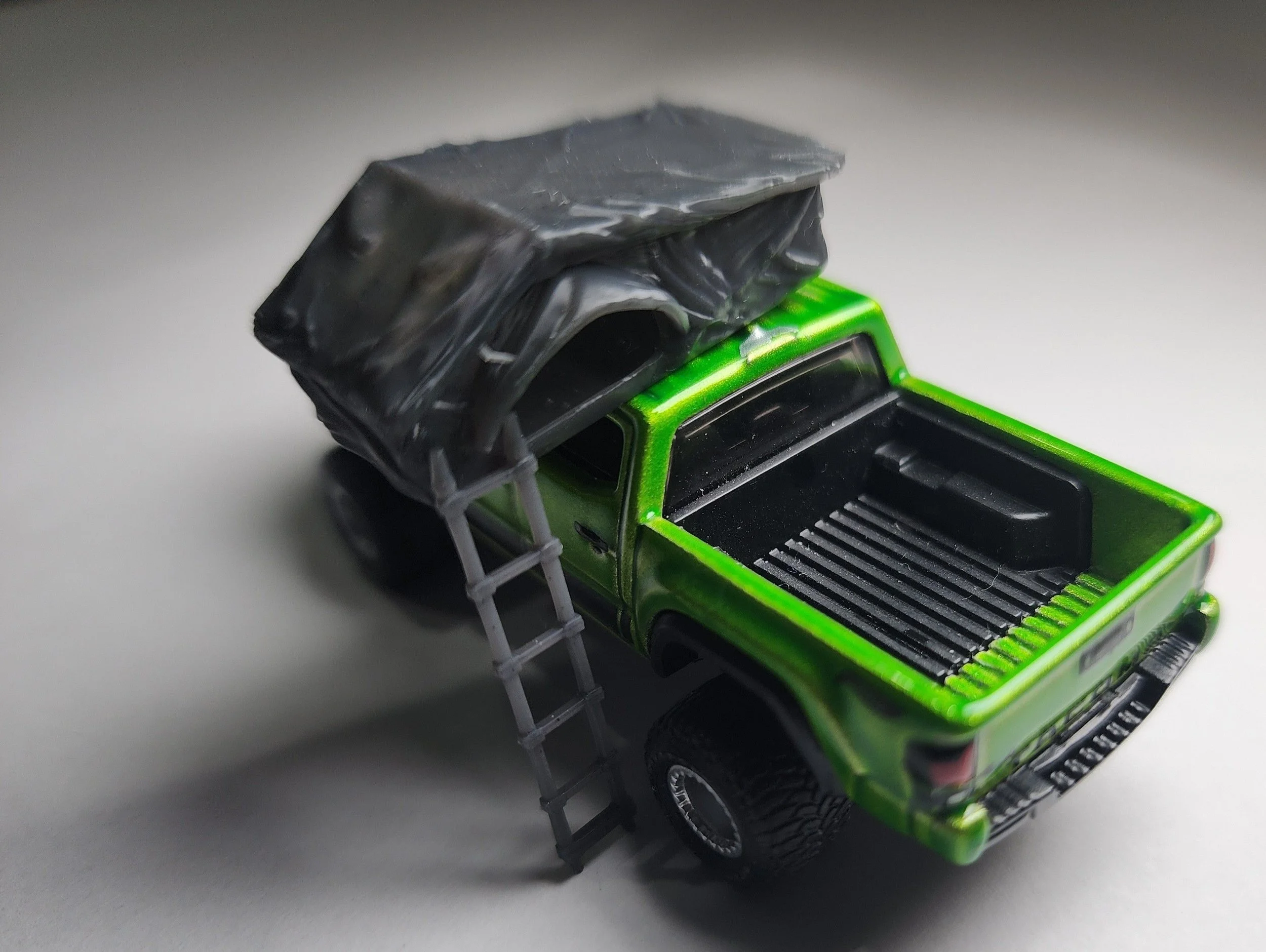 Rooftop Camping Tent & Ladder