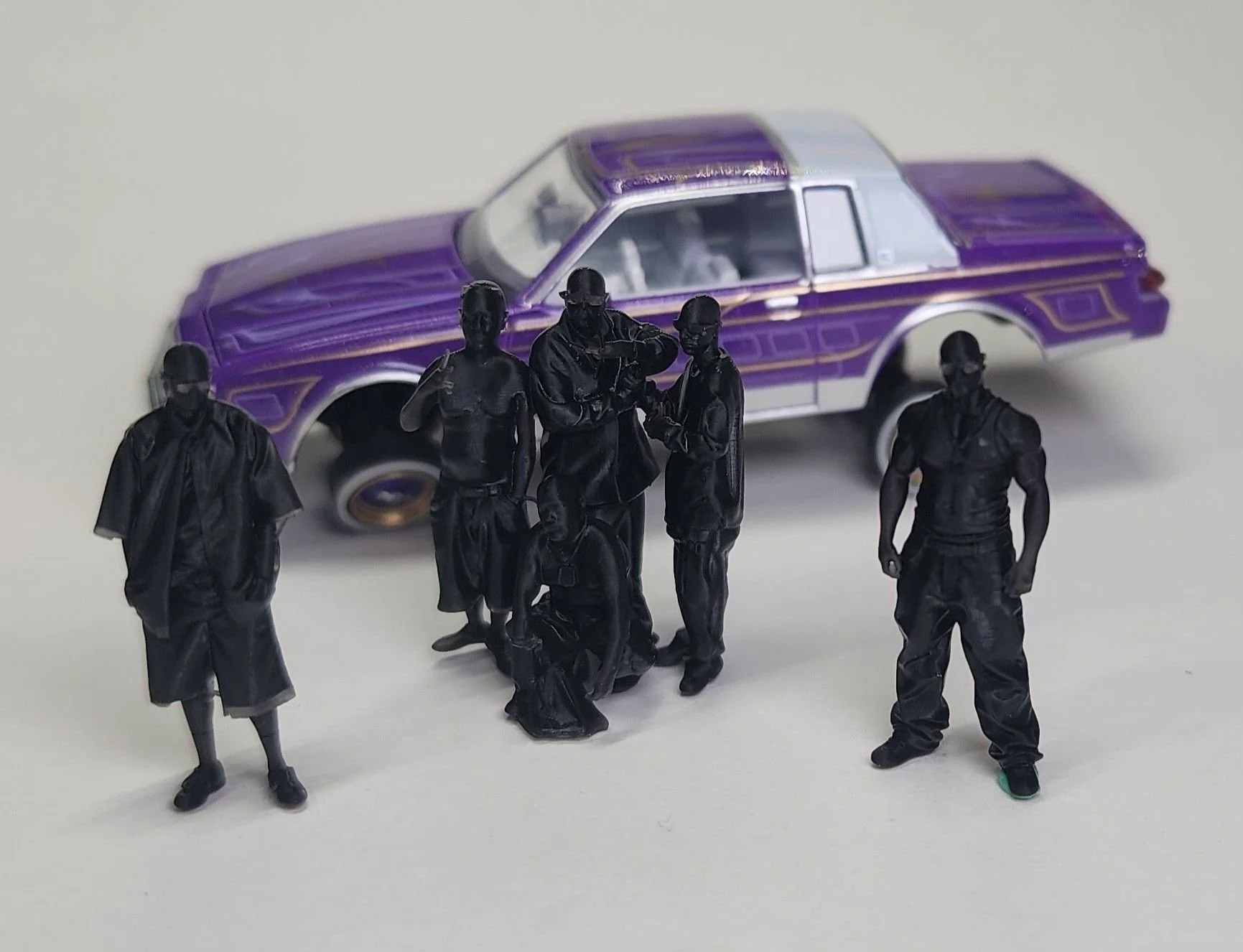 Figures: Lowrider Vatos V1