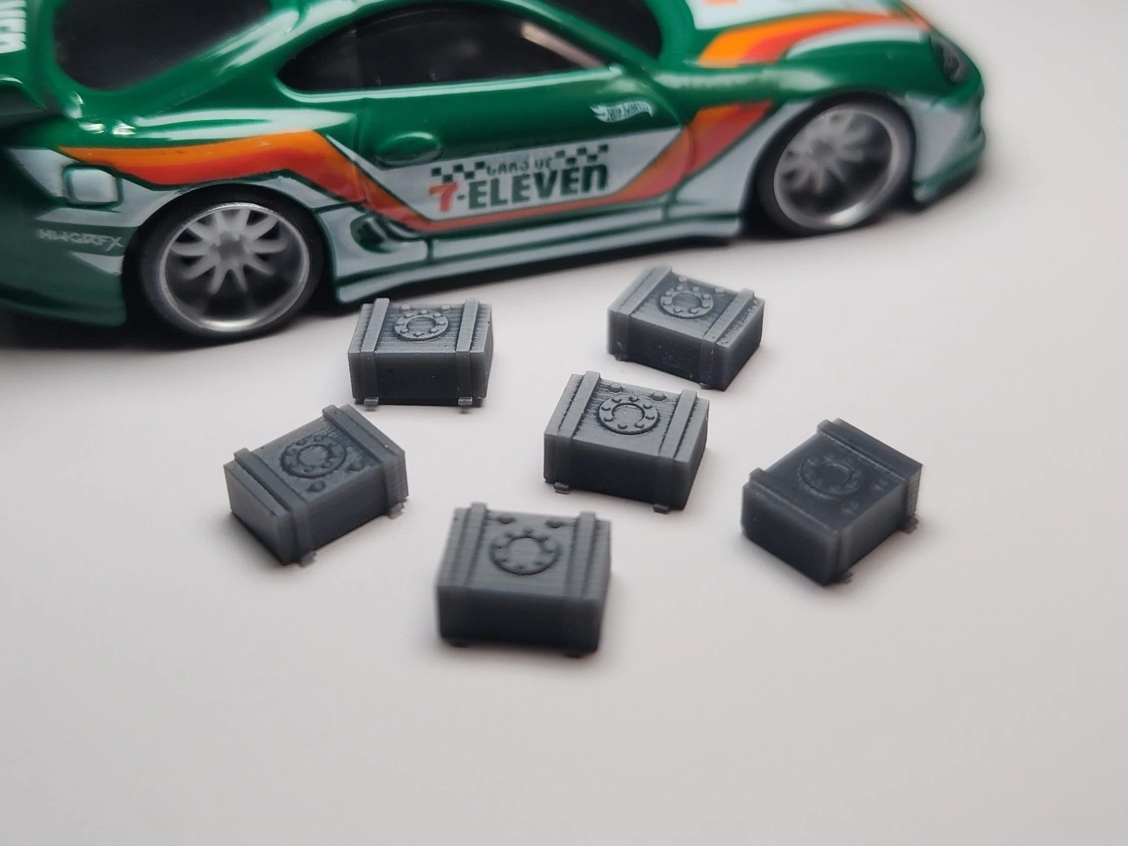 Racing Fuel Cells/Tanks