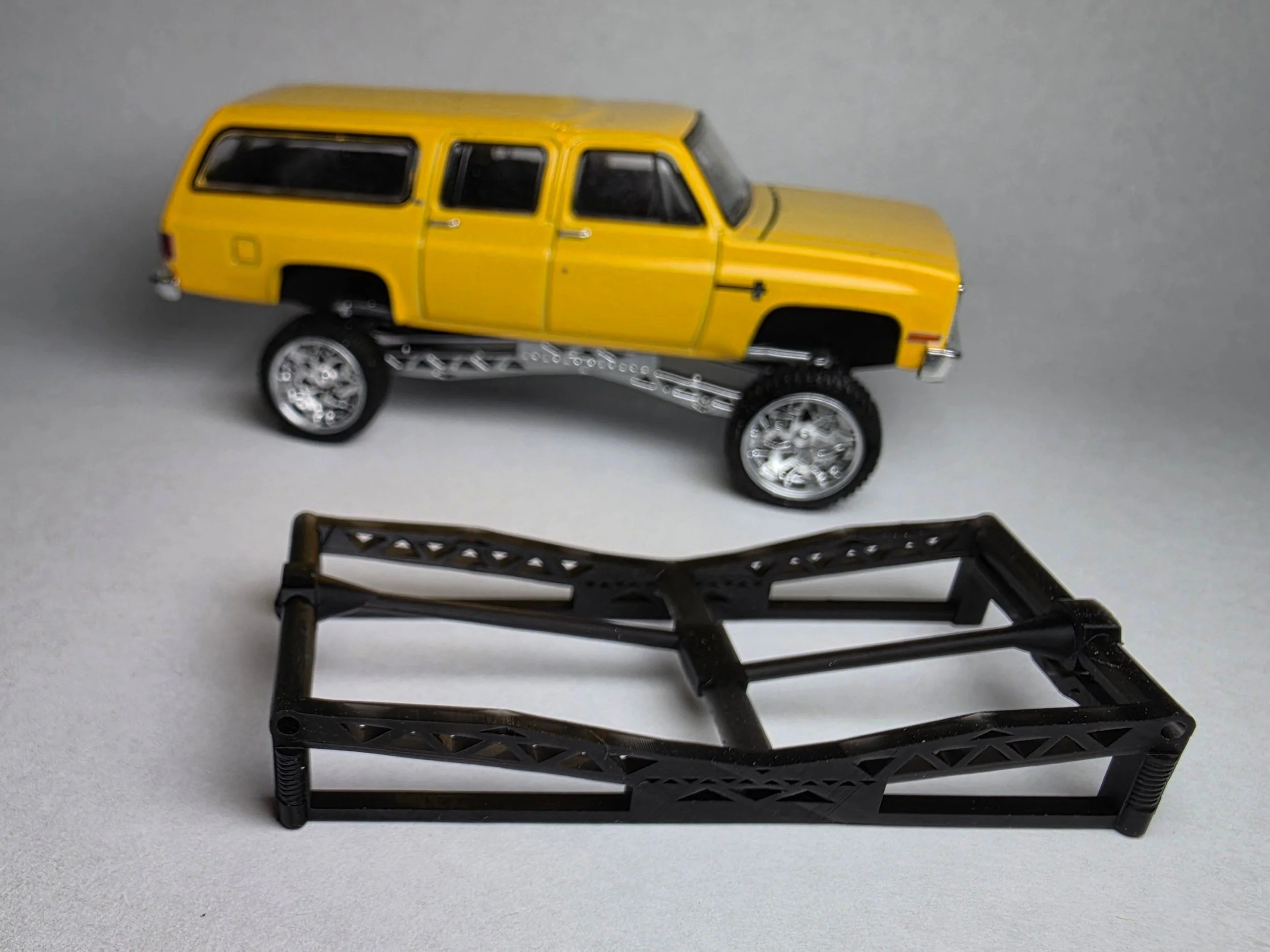 GL 80's Suburban