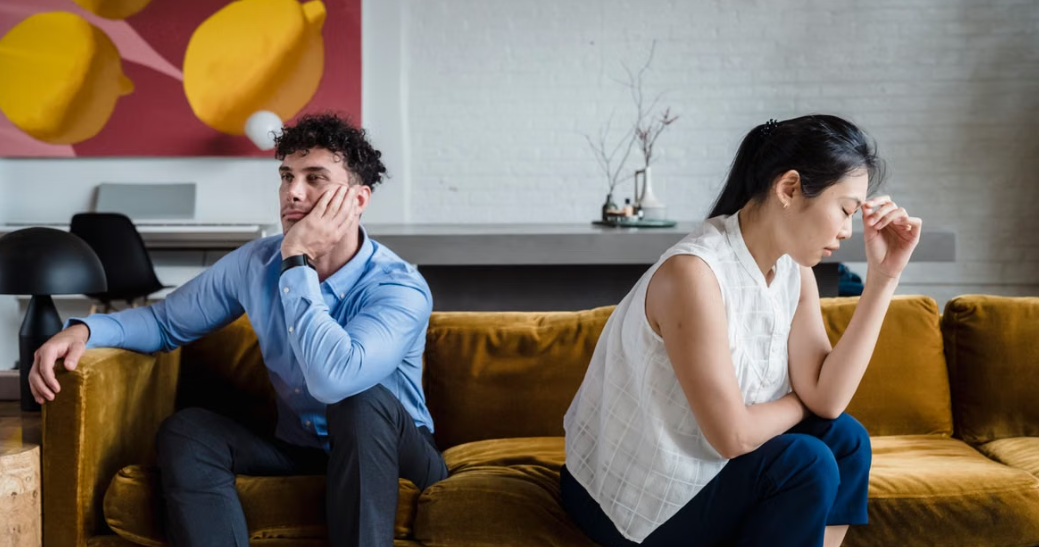 Desire Discrepancy Meaning: What It Is and Why Couples Get Stuck