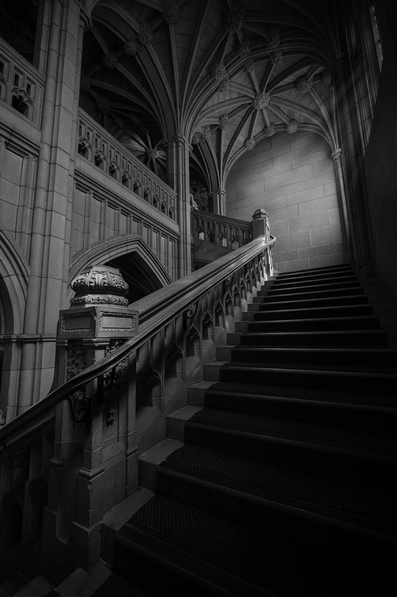 Interior_Sydney University Stone stairwell.jpg