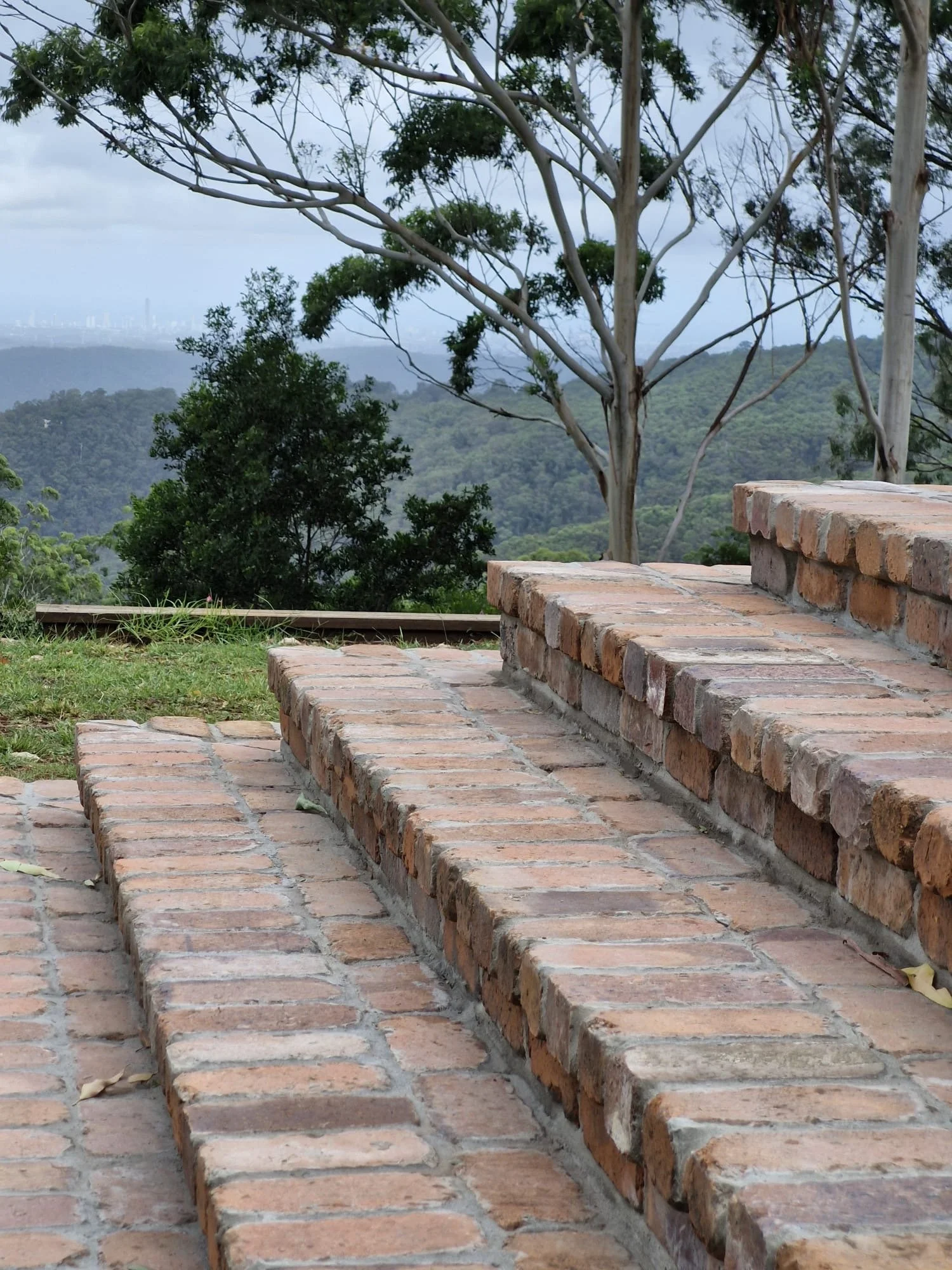 Mountaintop-Masonry-Stonework-Brick-Block-Laying-Tamborine-Mountain-QLD.JPG