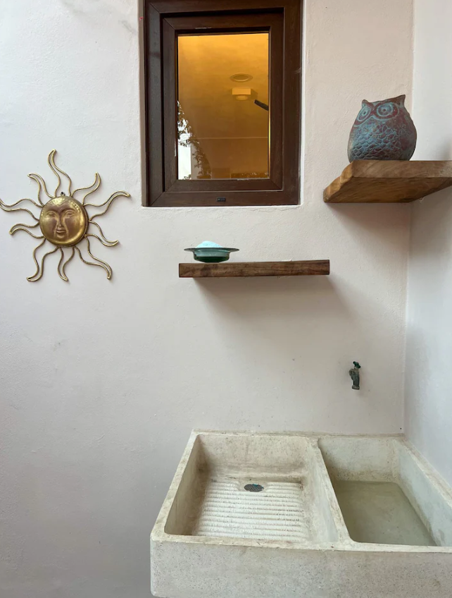 sayulita bath.PNG