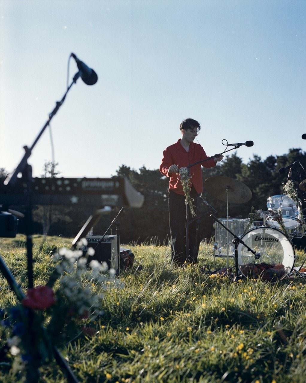 Behind the Scenes - Photographer: Peter Simpson