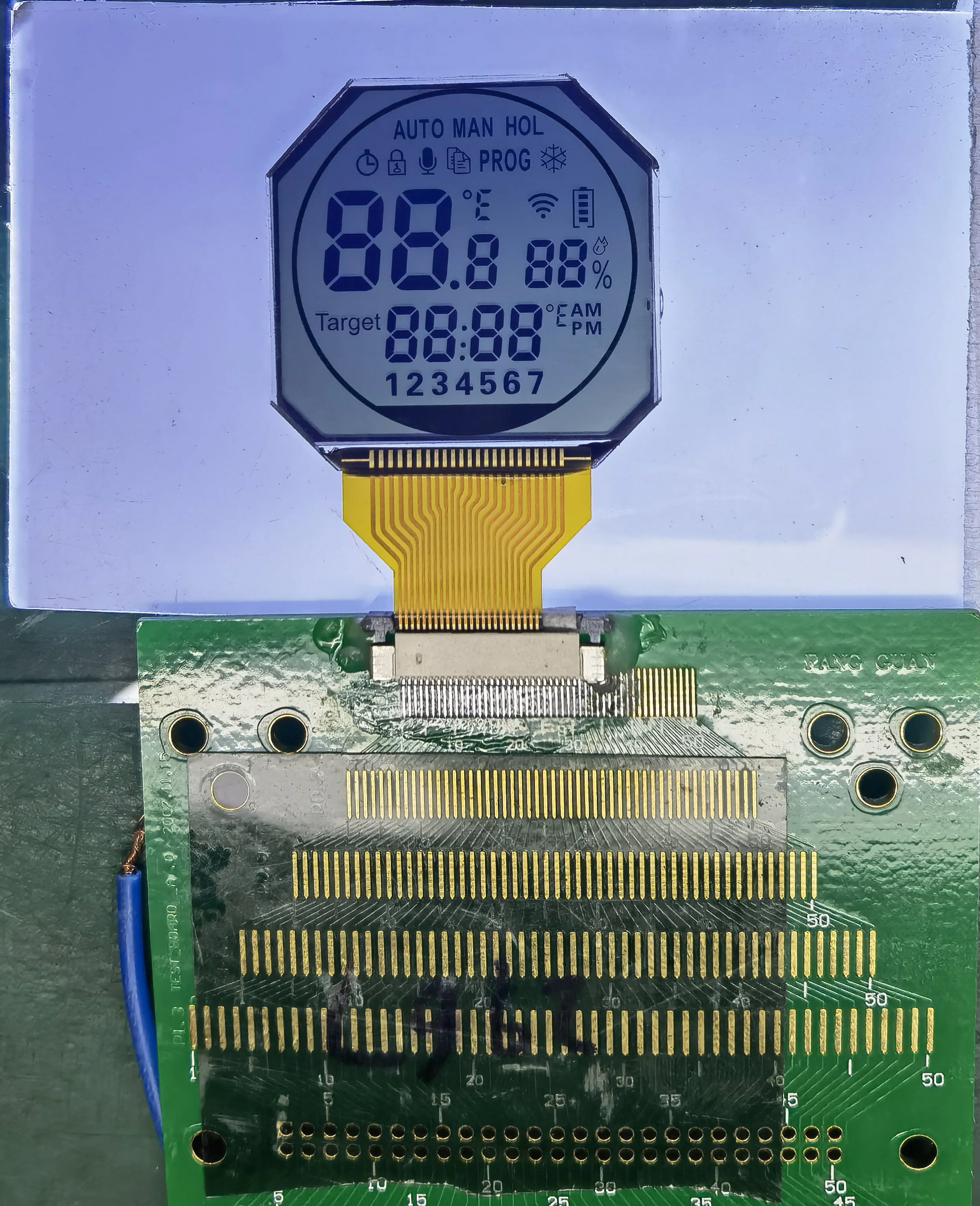 LED vs LCD Manufacturing: Digital-Twin Strategies for Zero-Defect Displays