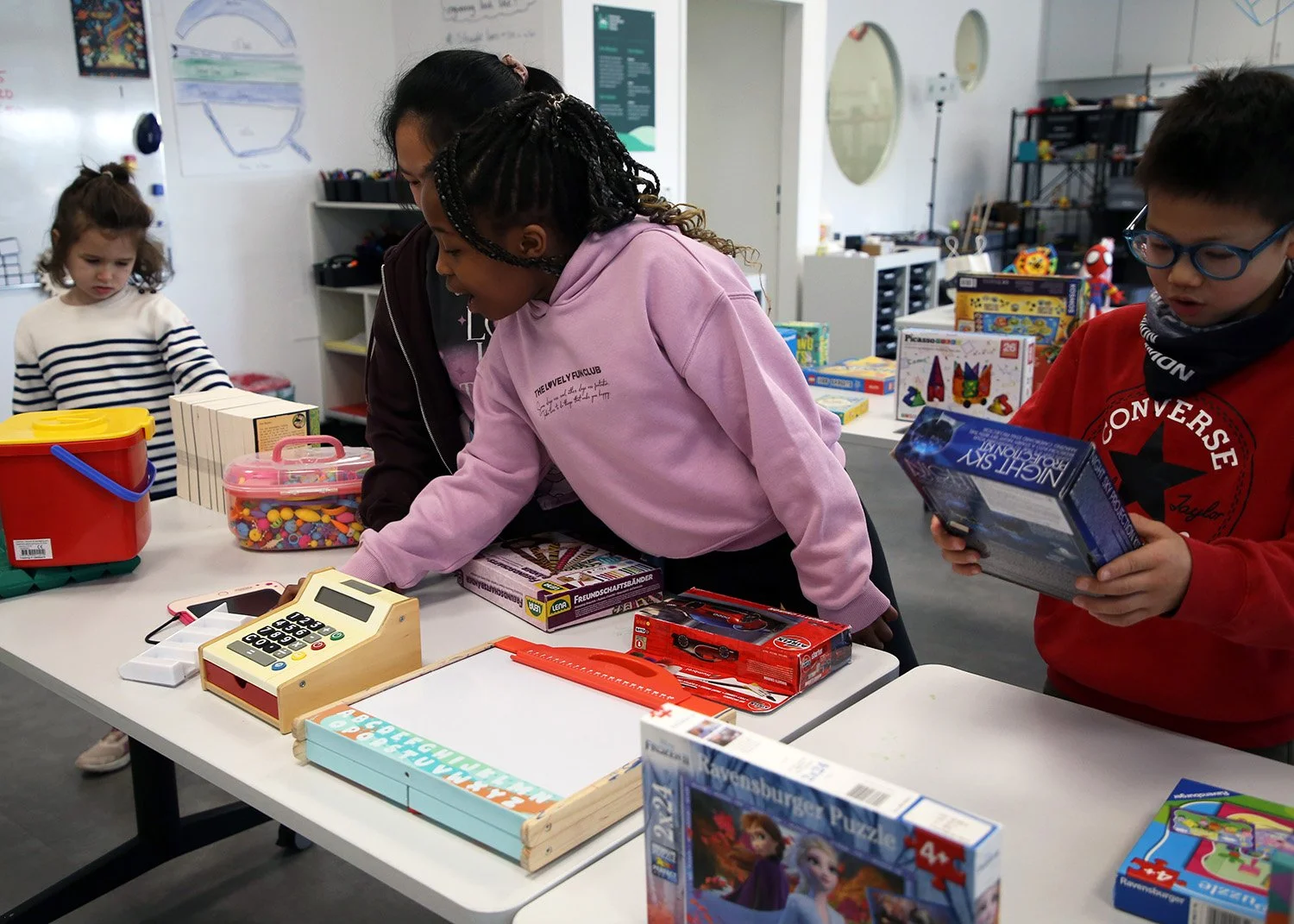 2026.04.22 - ES Toy Swap - IMG_6345.JPG