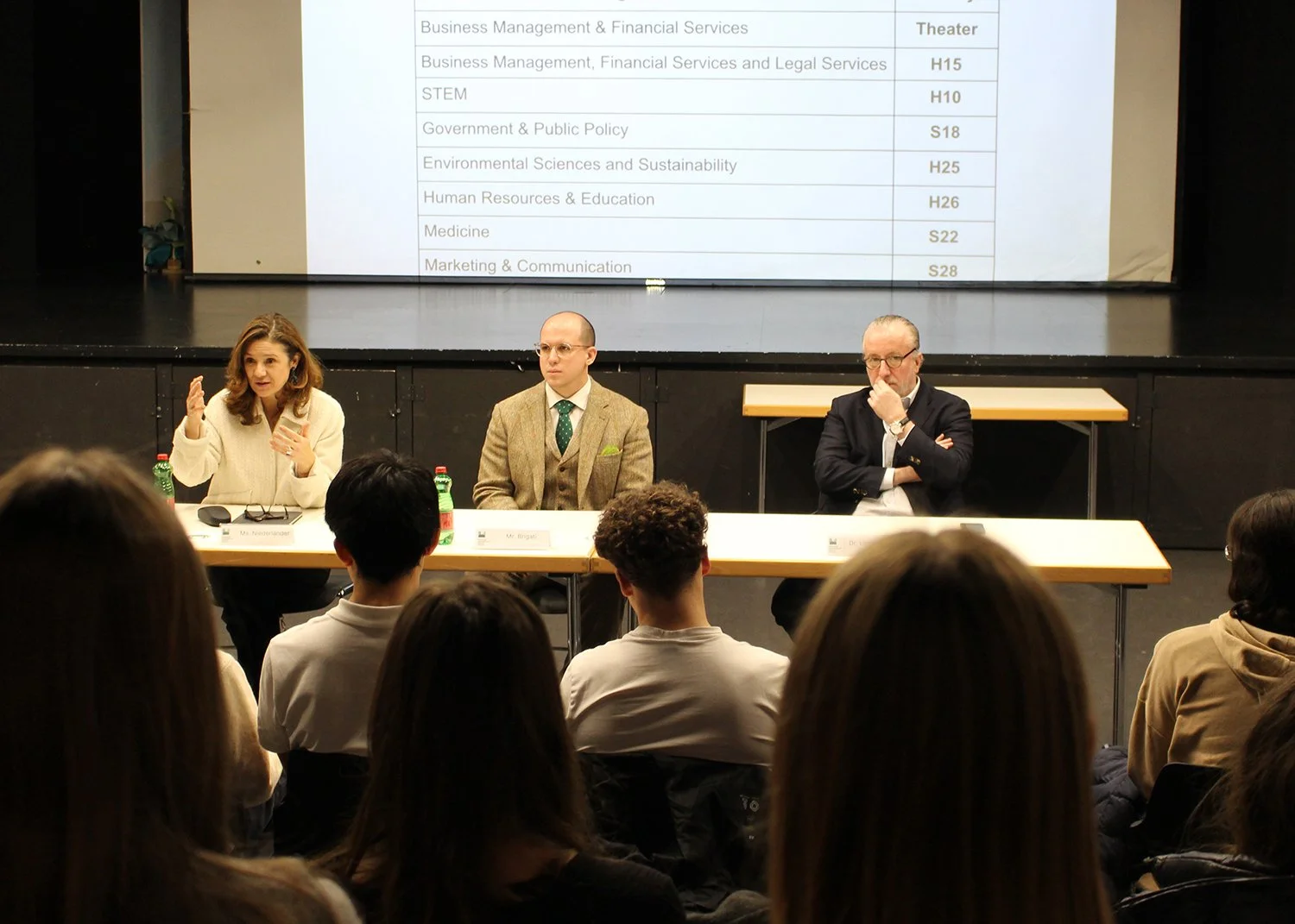 2026.01.29 - HS Career Fair -IMG_1186.JPG