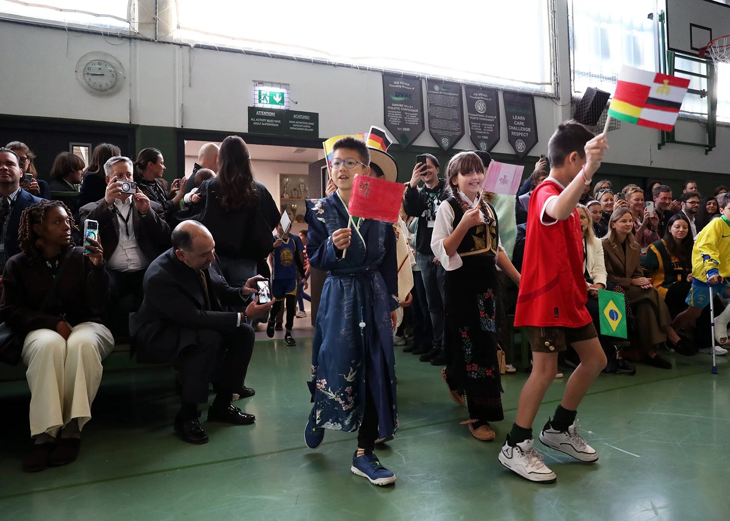 2026.10.16 - ES International Day - A67I4100.JPG